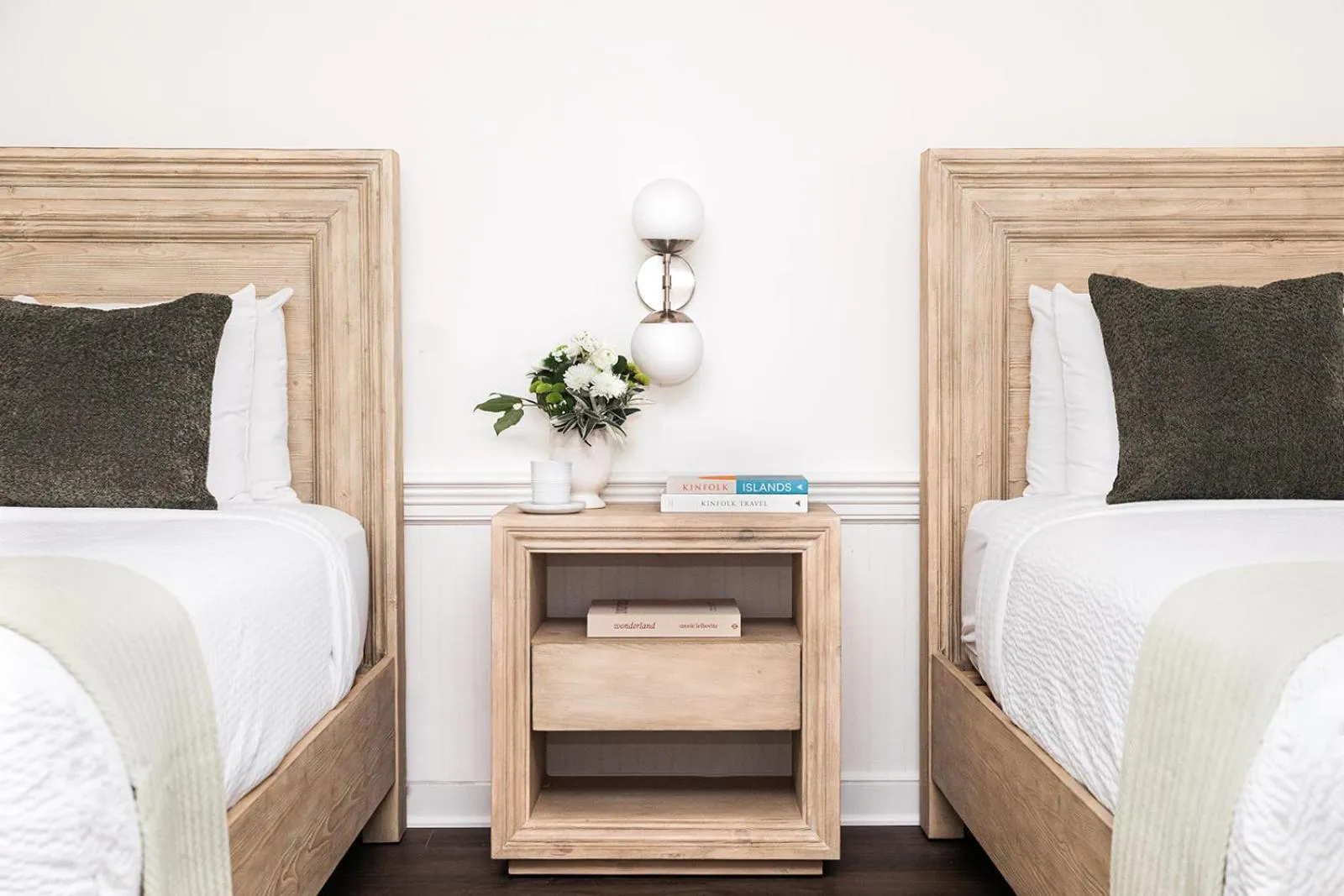 Bed in Outlook Inn on Orcas Island