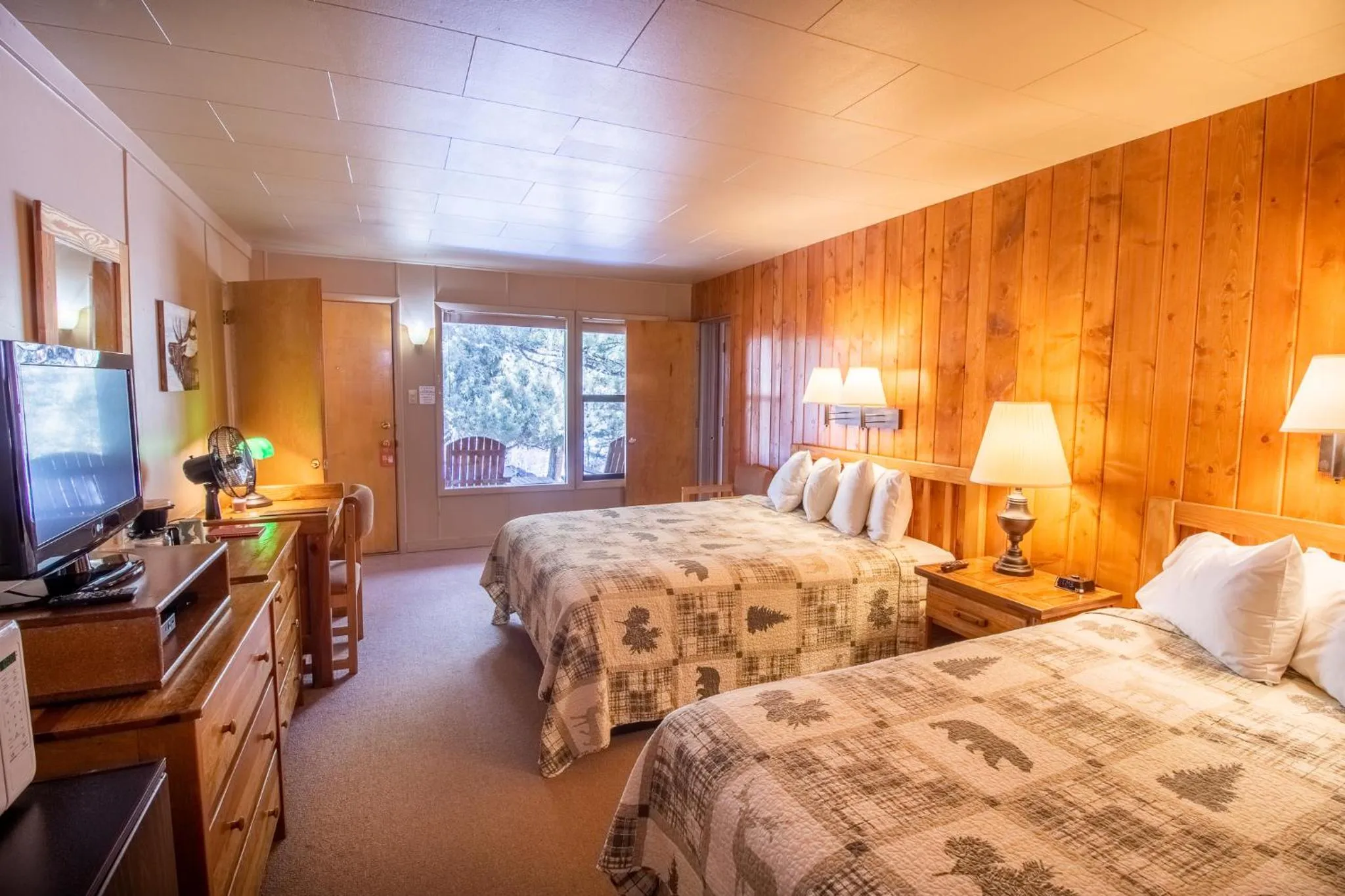 Bed in Castle Mountain Lodge