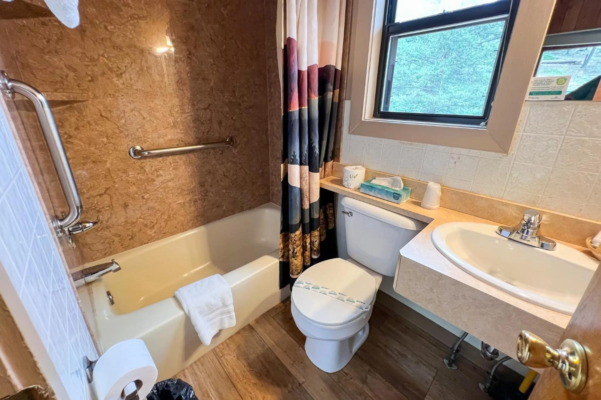 Bathroom in Castle Mountain Lodge