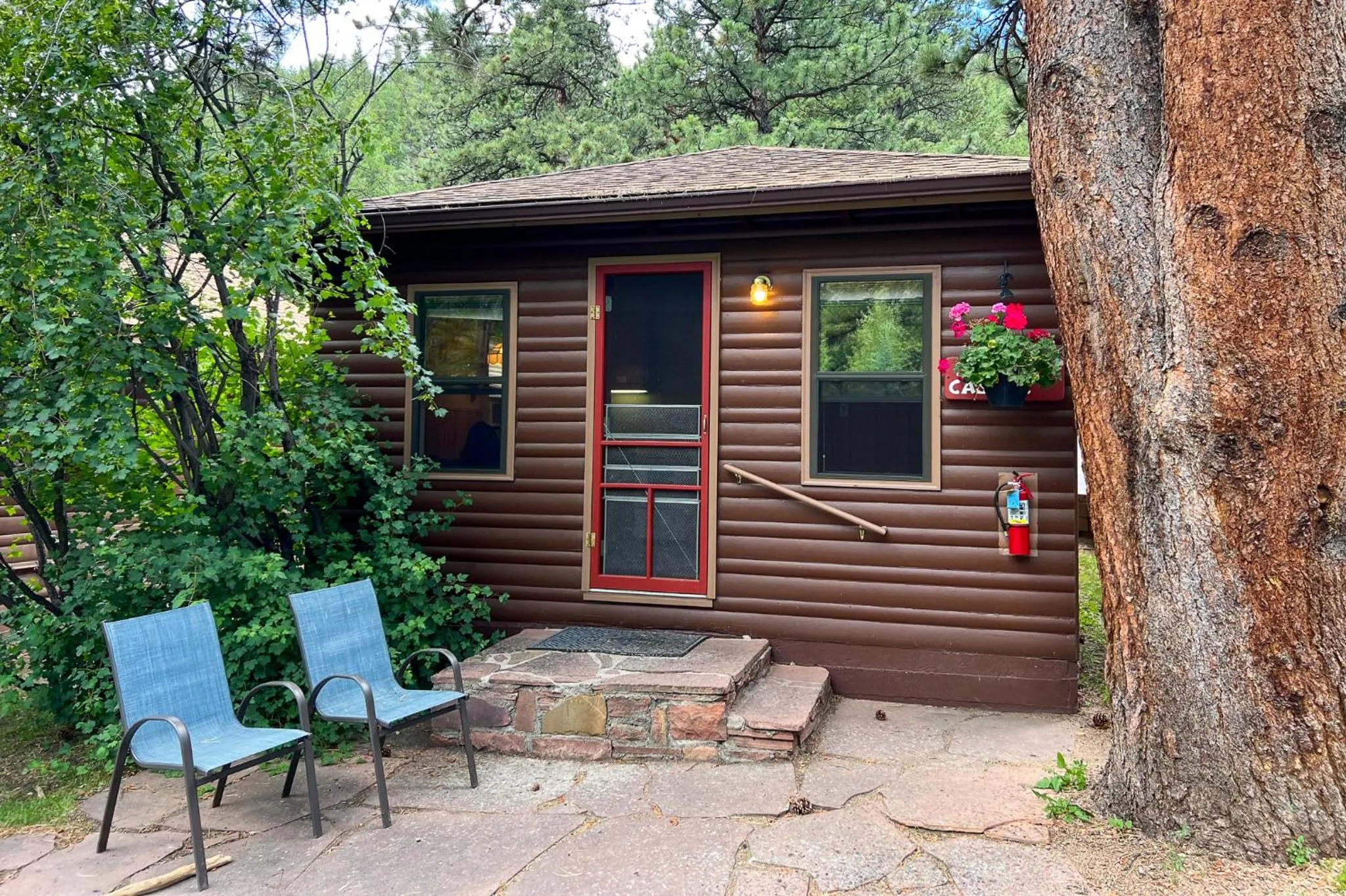 Property building in Castle Mountain Lodge