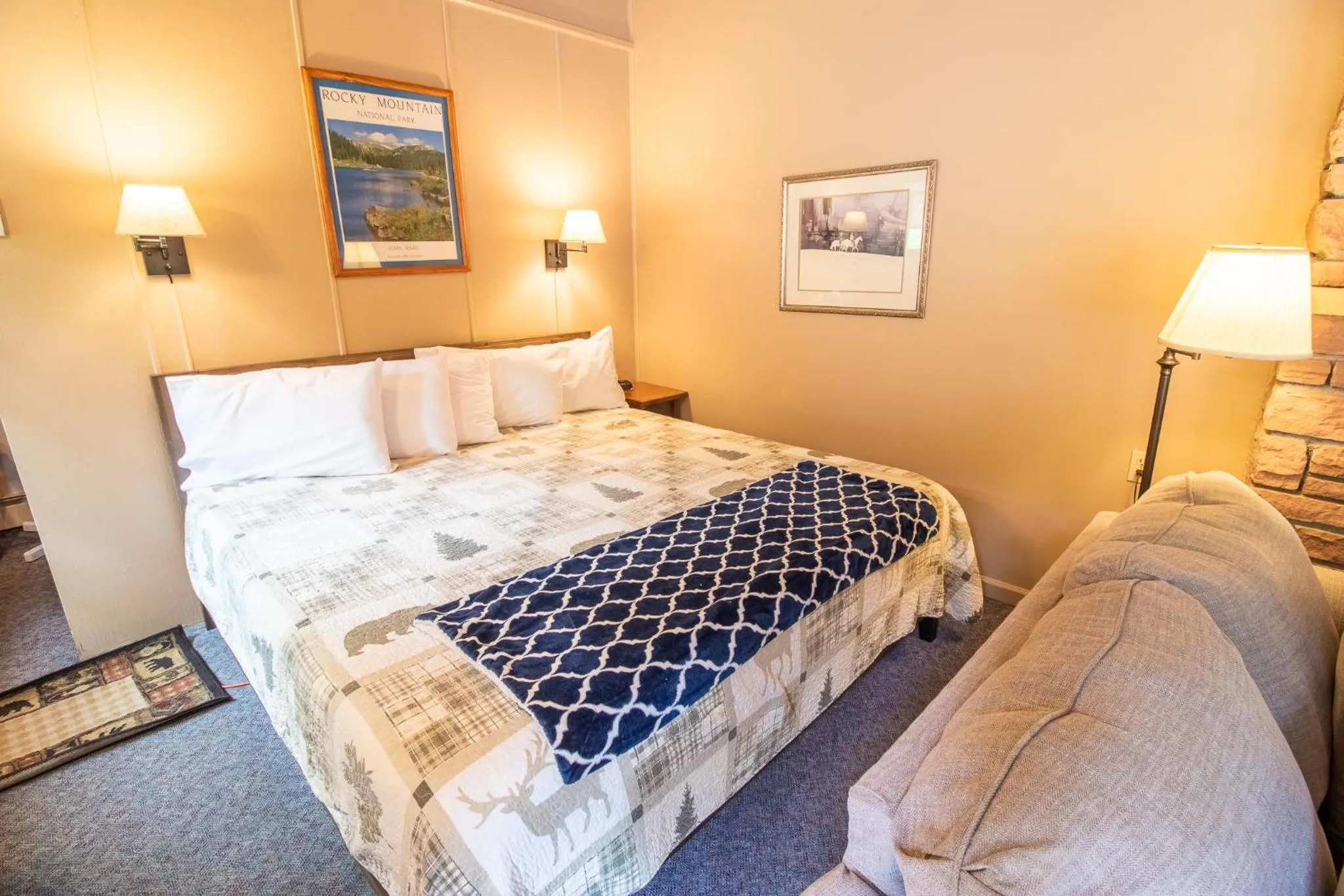 Bed in Castle Mountain Lodge