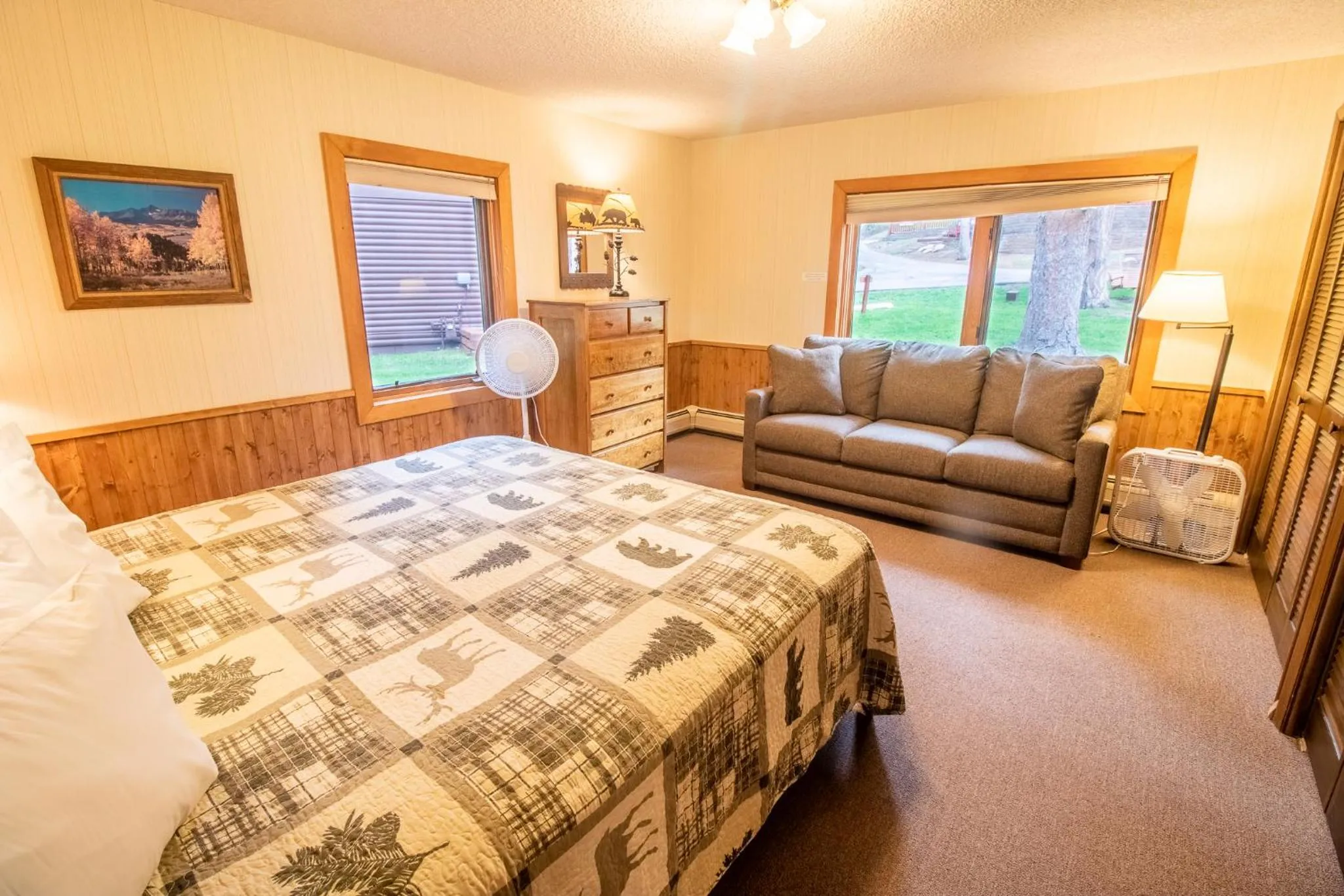Bed in Castle Mountain Lodge