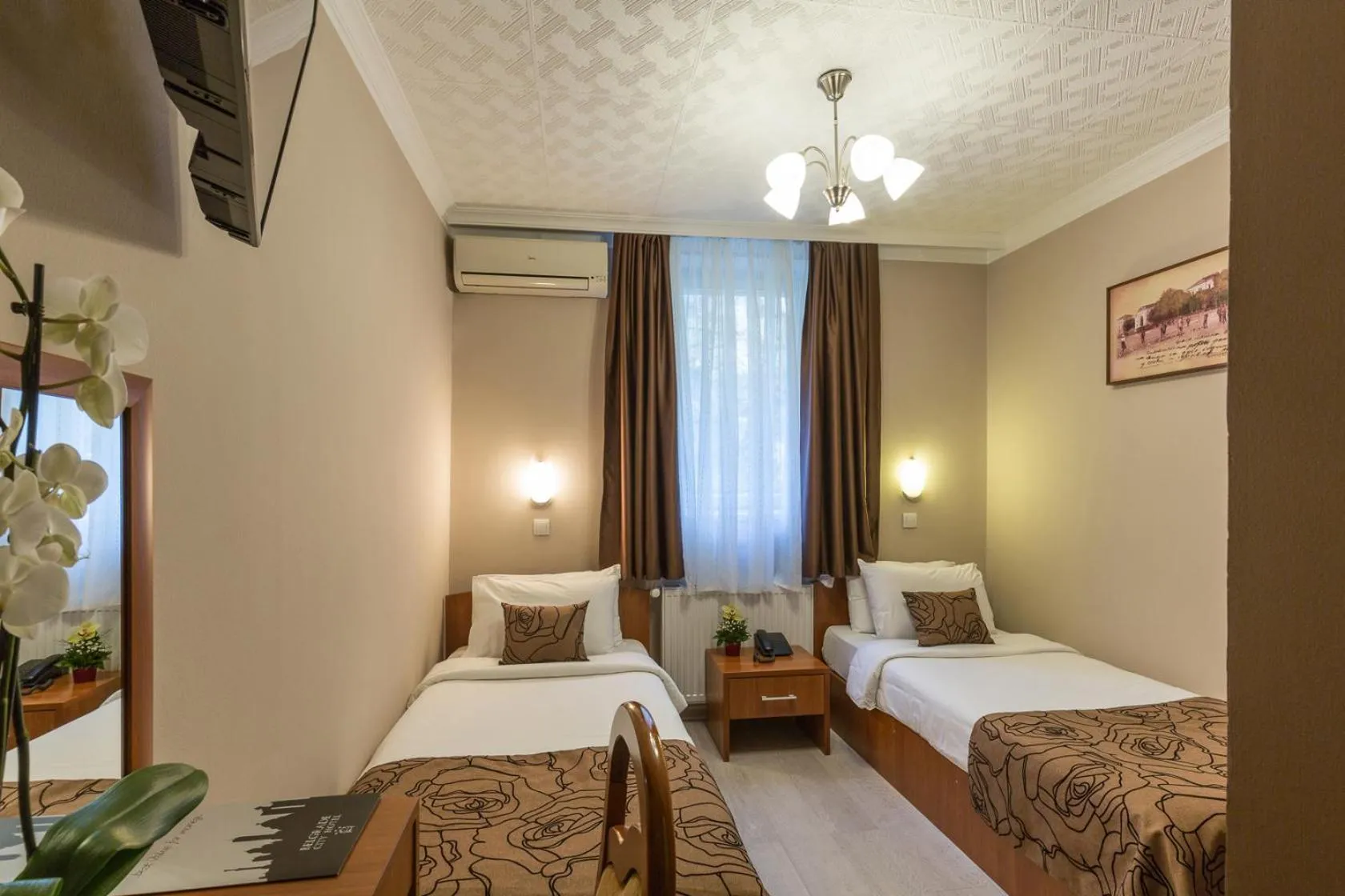 Photo of the whole room, Bed in Belgrade City Hotel