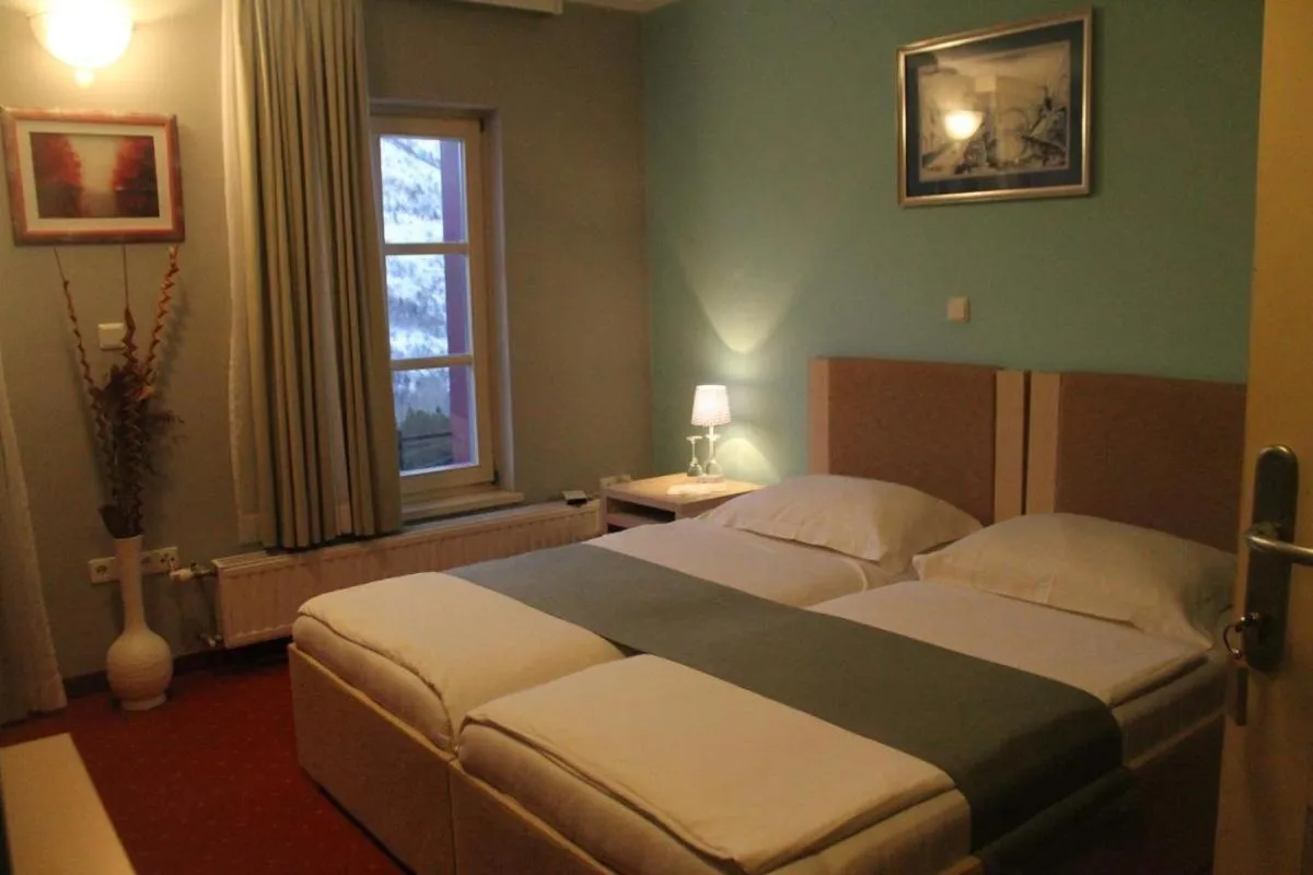 Bed in Hotel Snjezna kuca - Nature Park of Bosnia Herzegovina