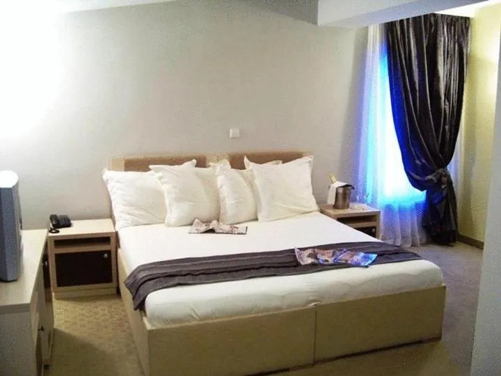 Bedroom, Bed in Hotel Snjezna kuca - Nature Park of Bosnia Herzegovina