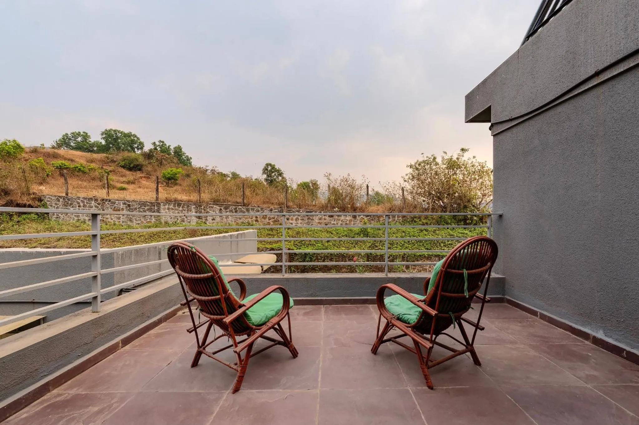 4 Bed Villa - Sleeps 8 - Private Pool - Mtn Views