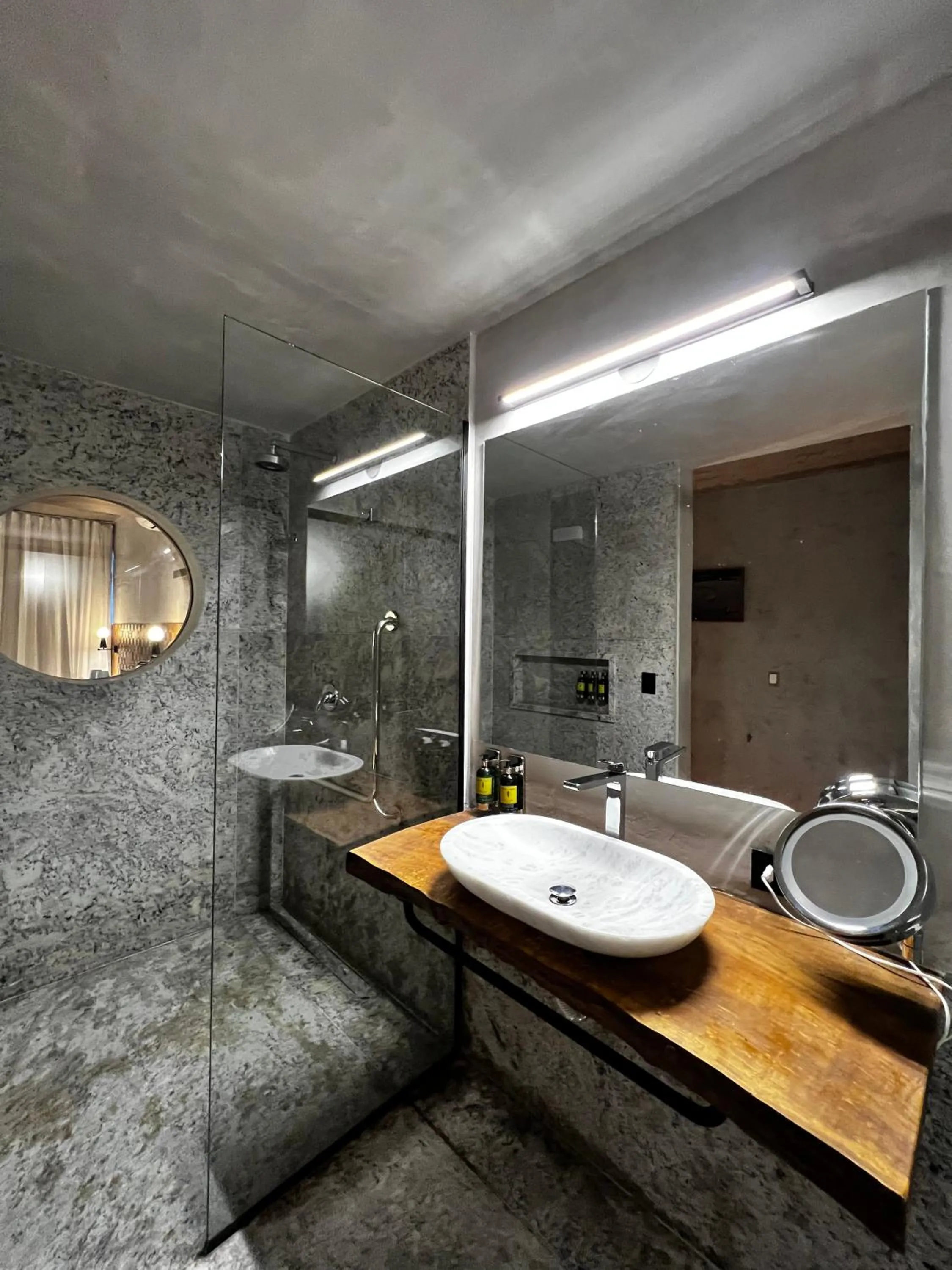 Shower in Duke Beach Hotel Maresias