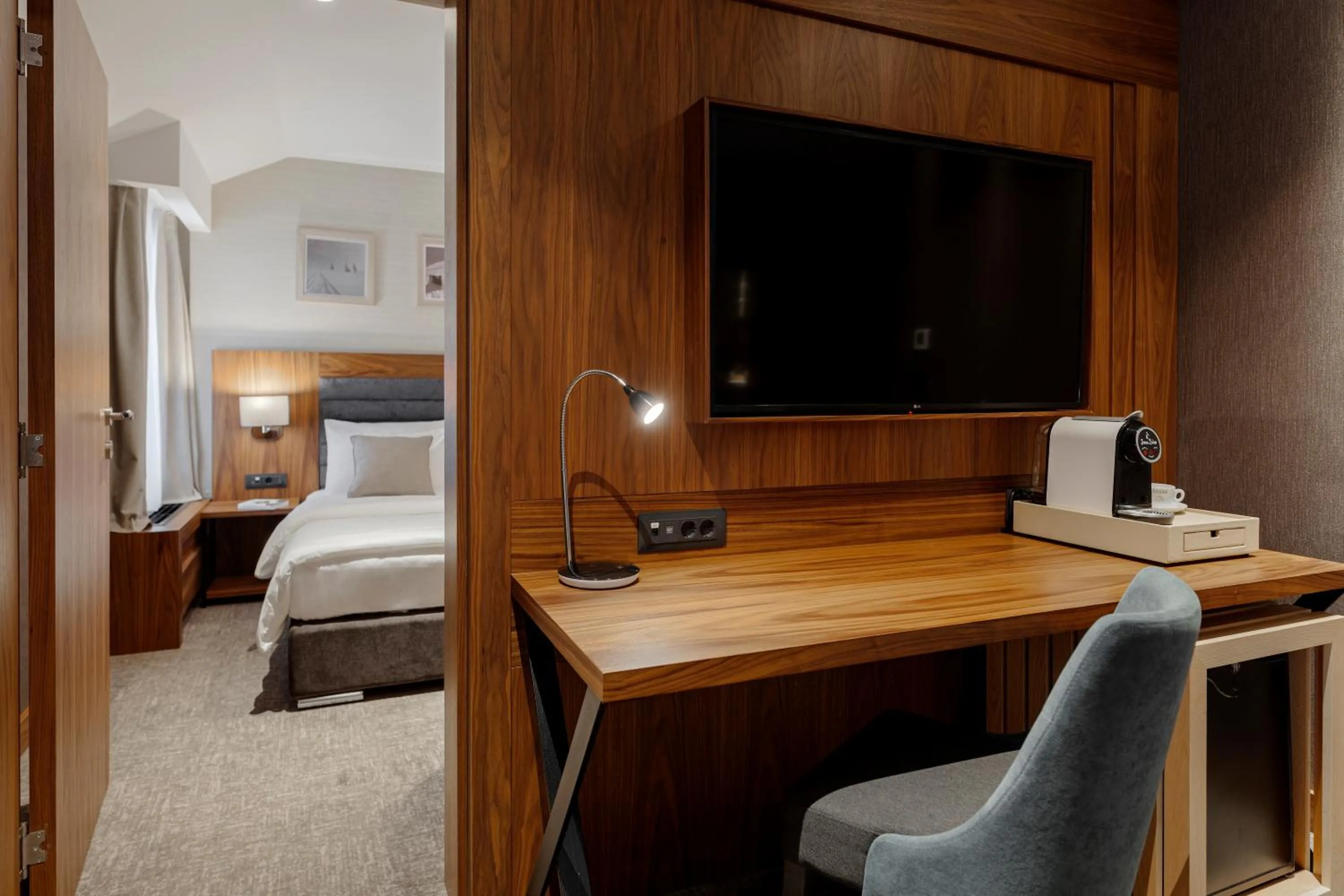 Photo of the whole room, Bed in Hotel Grand Kopaonik