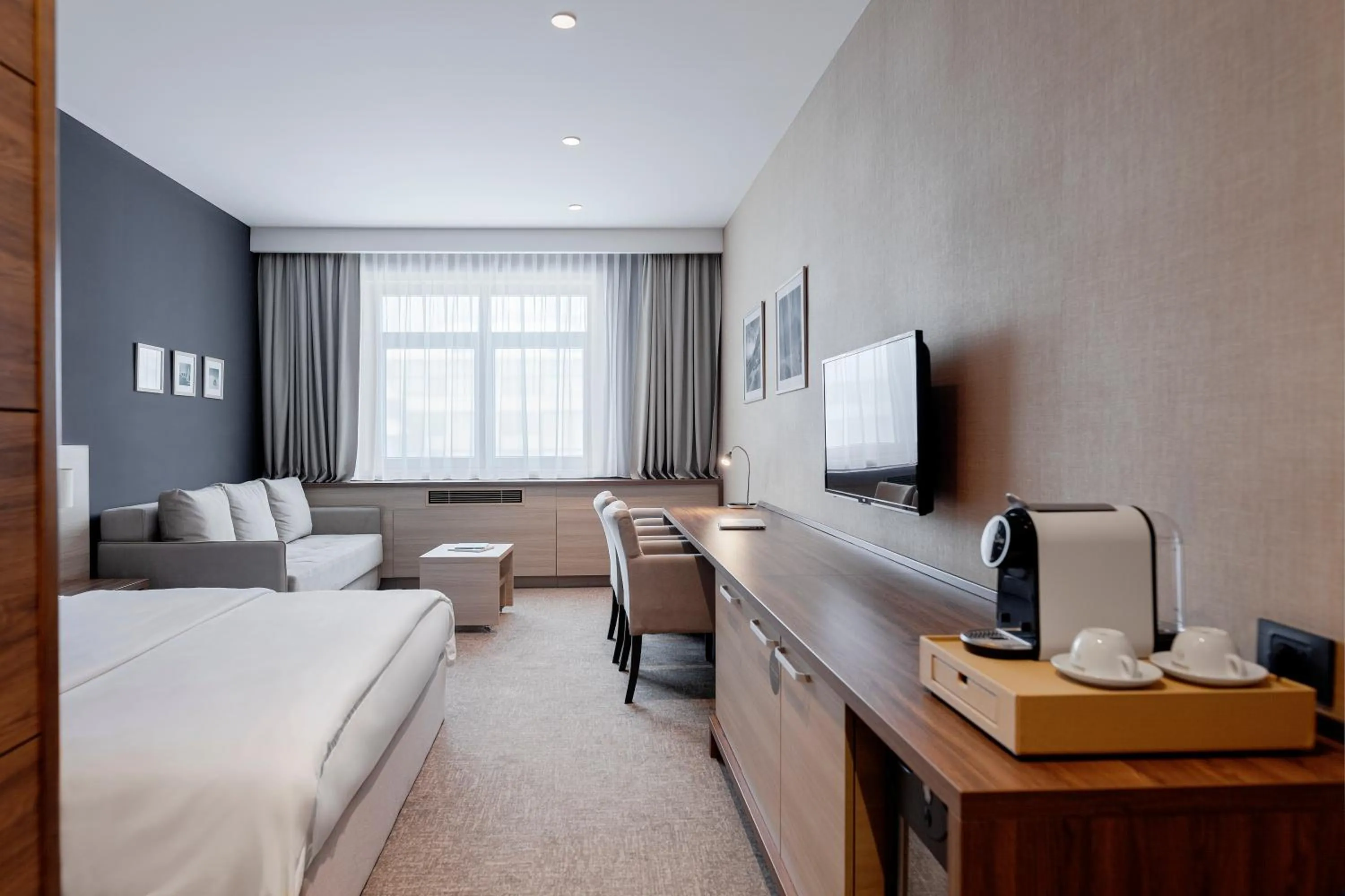 Photo of the whole room, Bed in Hotel Grand Kopaonik
