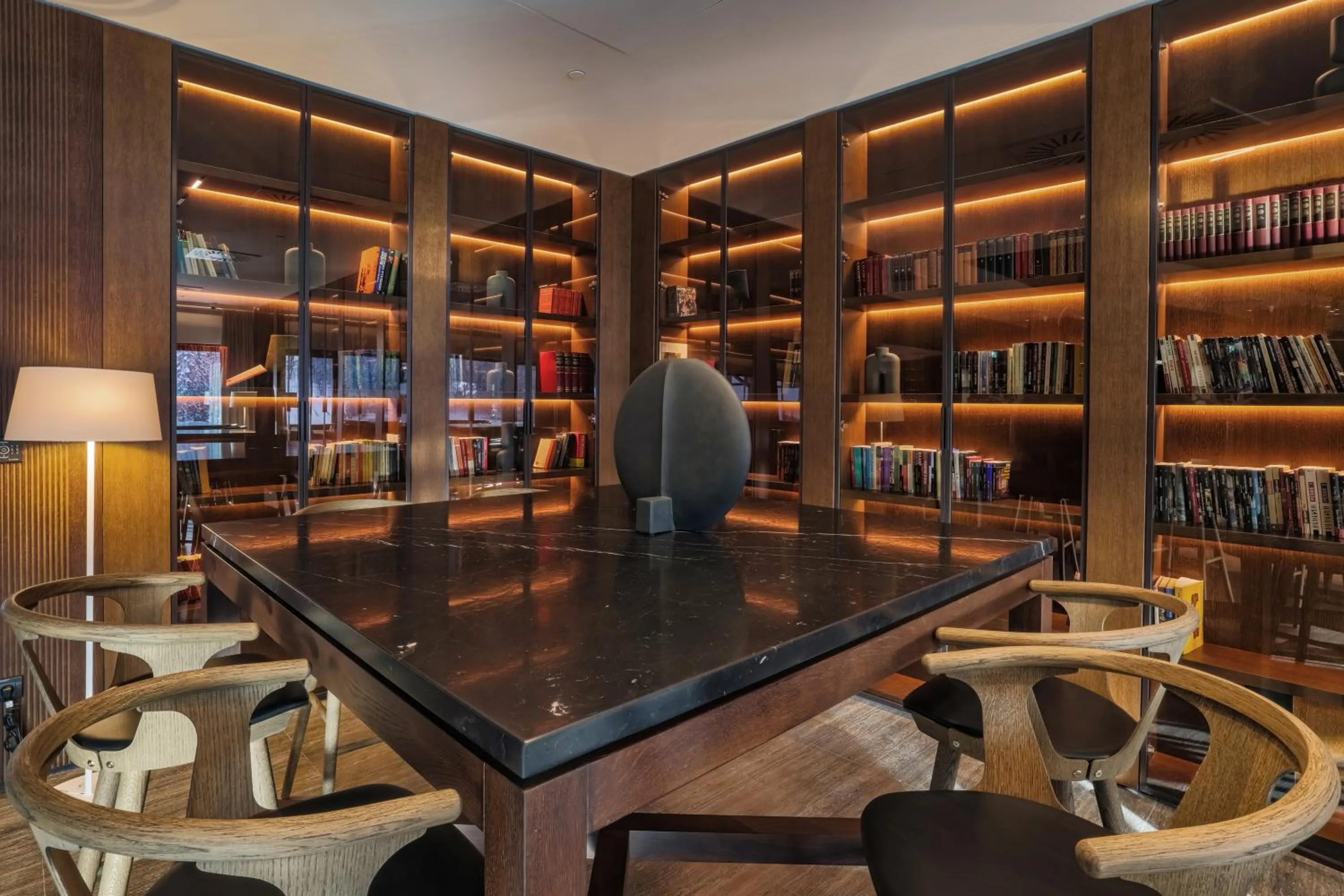 Communal lounge/ TV room in Hotel Grand Kopaonik