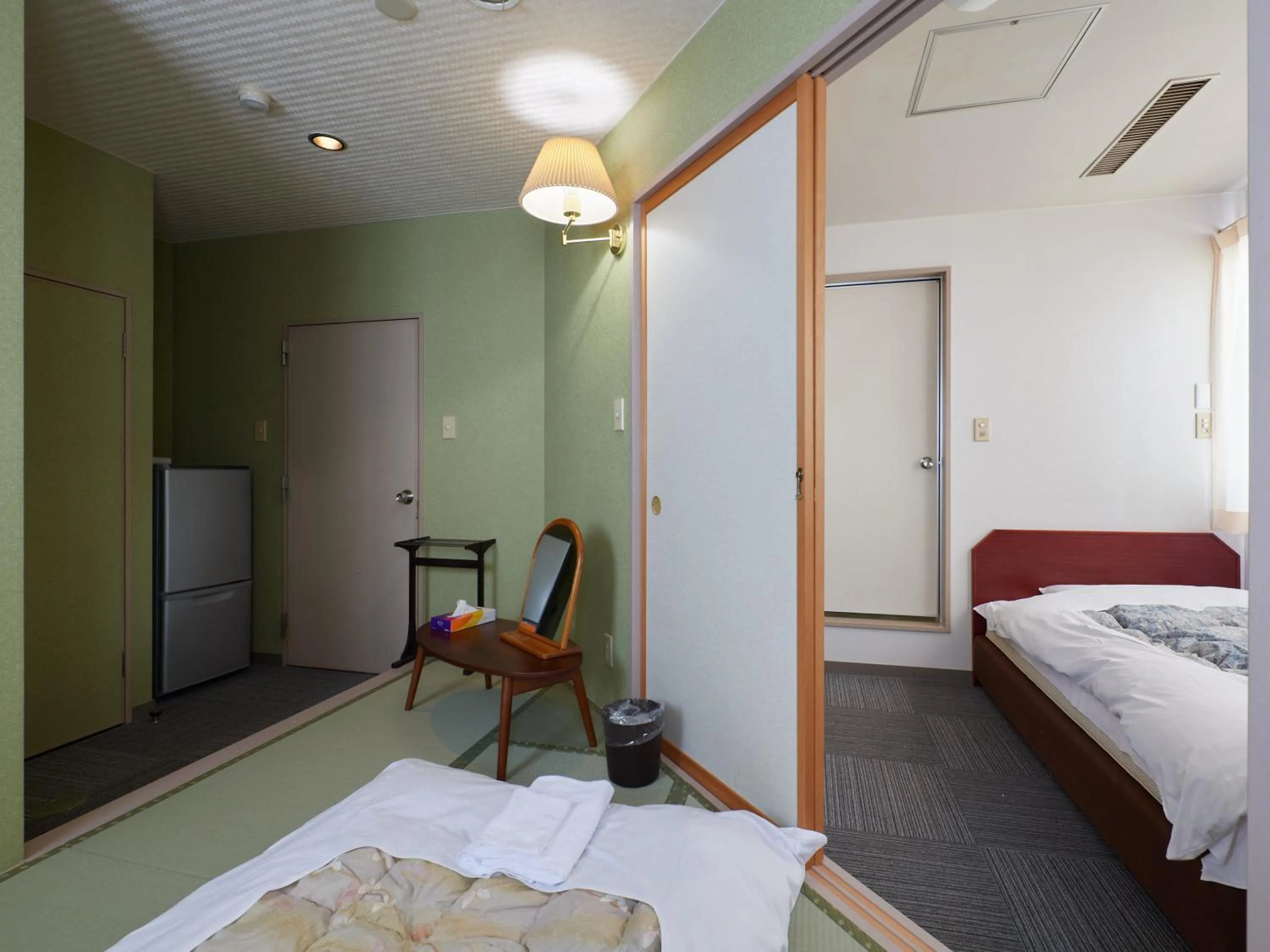 Photo of the whole room in Sakura no Yakata Hotel