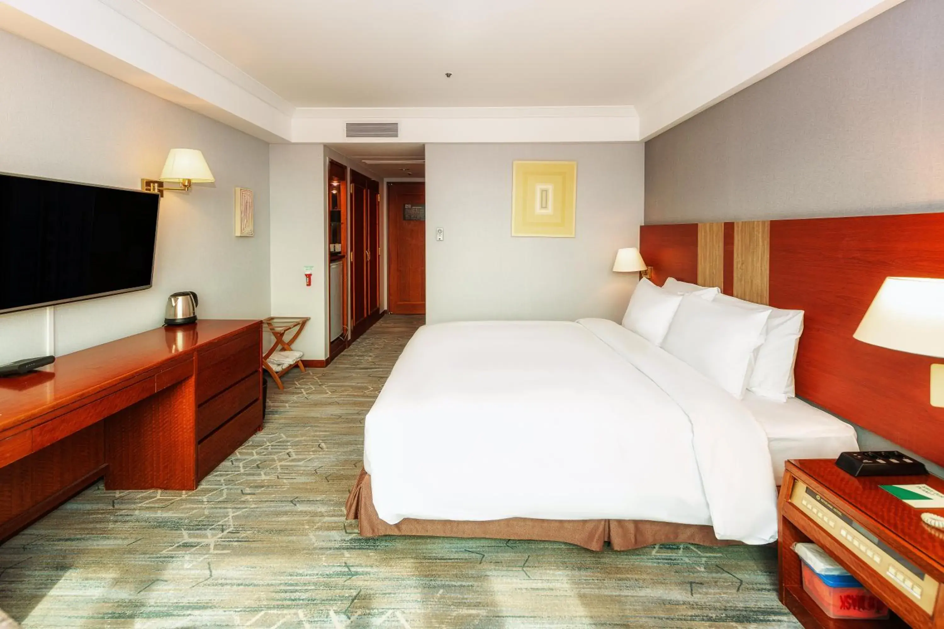 Bed in Koreana Hotel Bed in Koreana Hotel