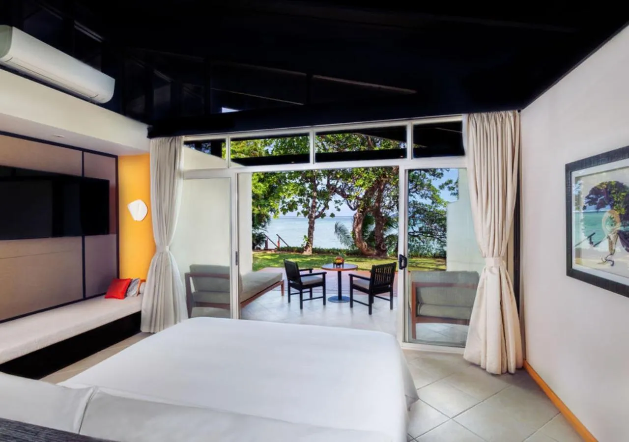 View (from property/room), Bed in Shangri-La Yanuca Island, Fiji