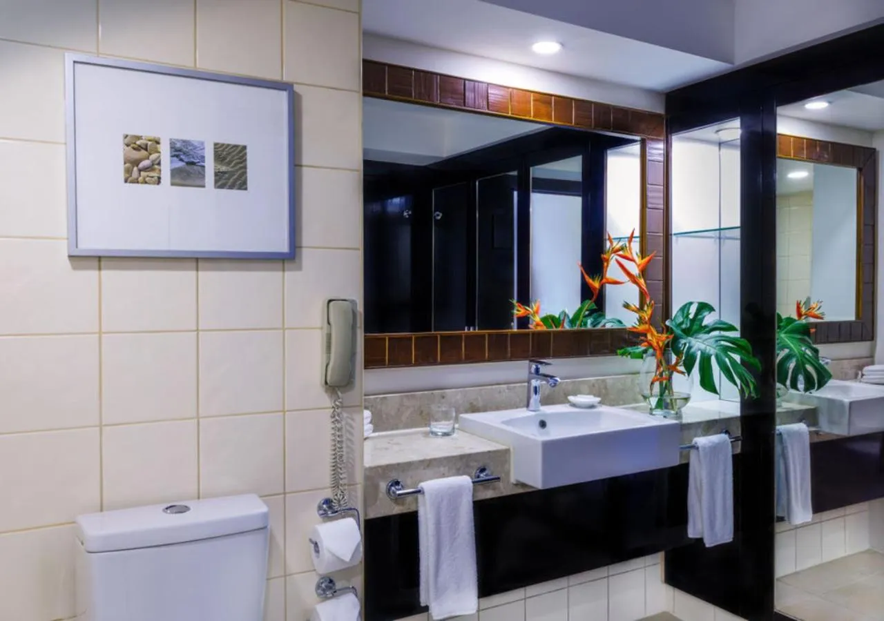 Bathroom in Shangri-La Yanuca Island, Fiji