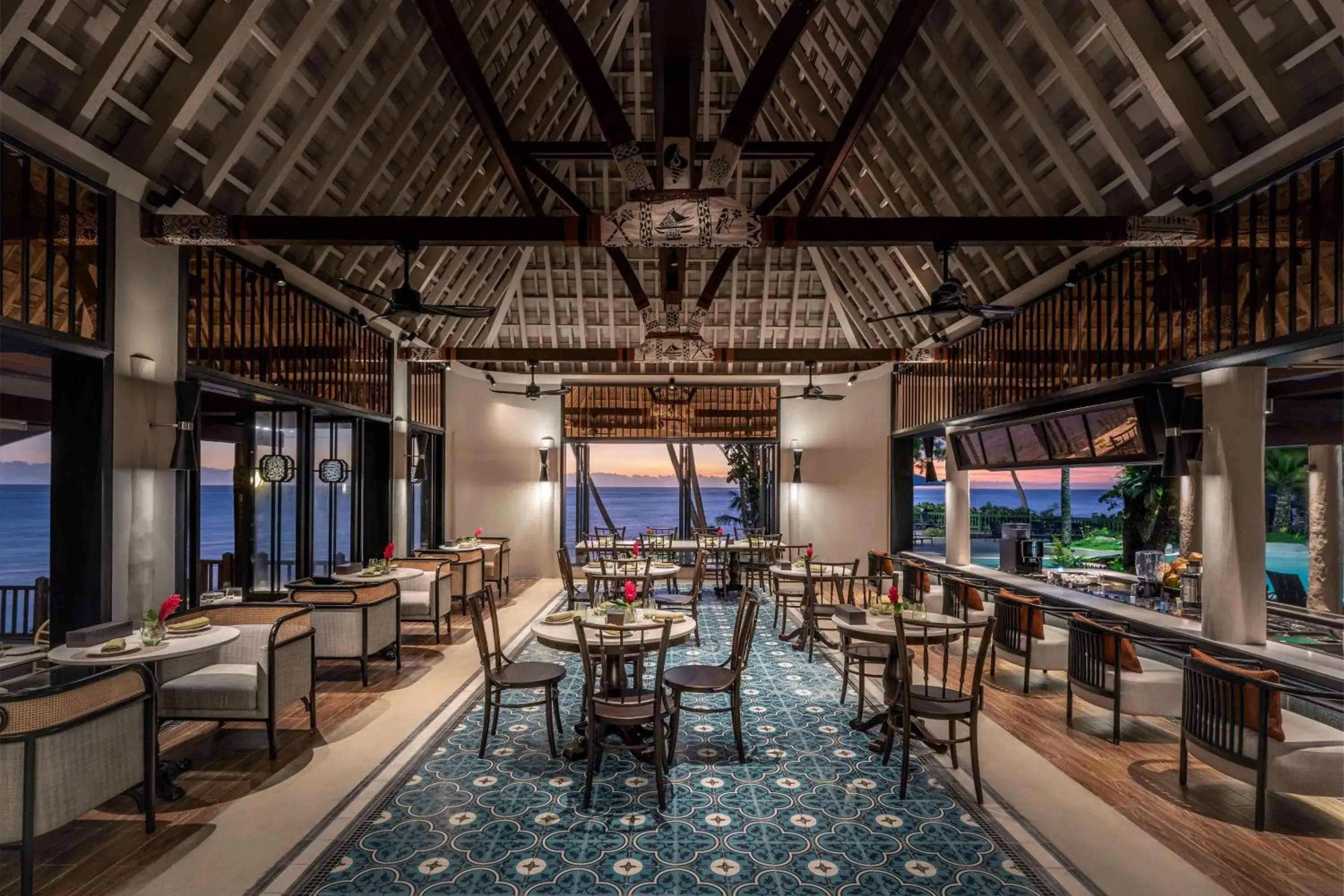 Restaurant/places to eat in Shangri-La Yanuca Island, Fiji Restaurant/places to eat in Shangri-La Yanuca Island, Fiji