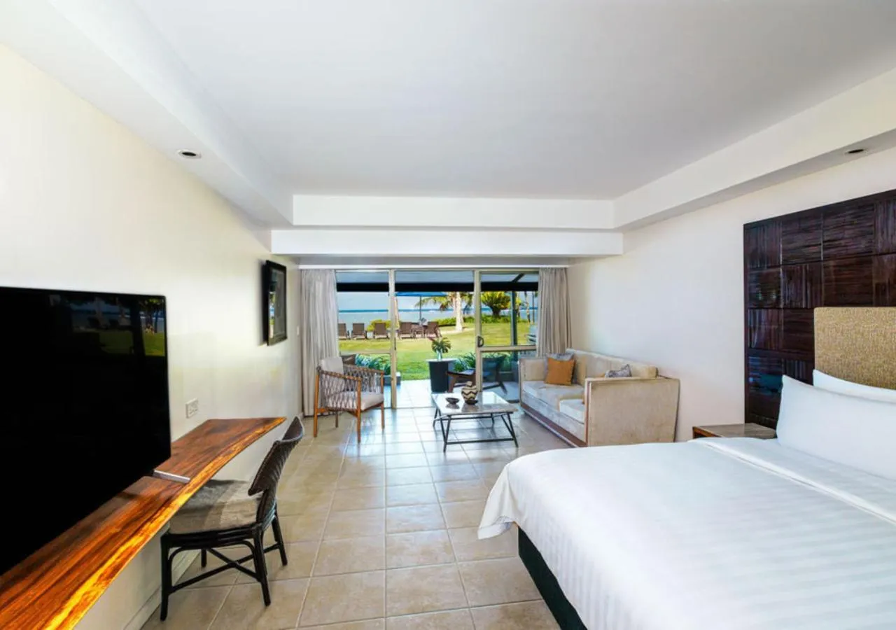 View (from property/room), Bed in Shangri-La Yanuca Island, Fiji