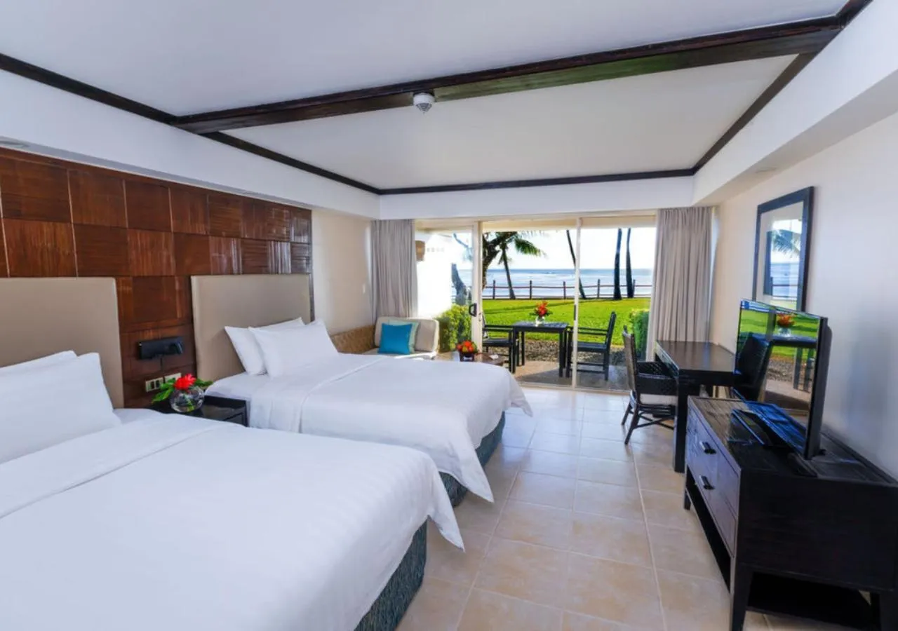 Bedroom, Bed in Shangri-La Yanuca Island, Fiji