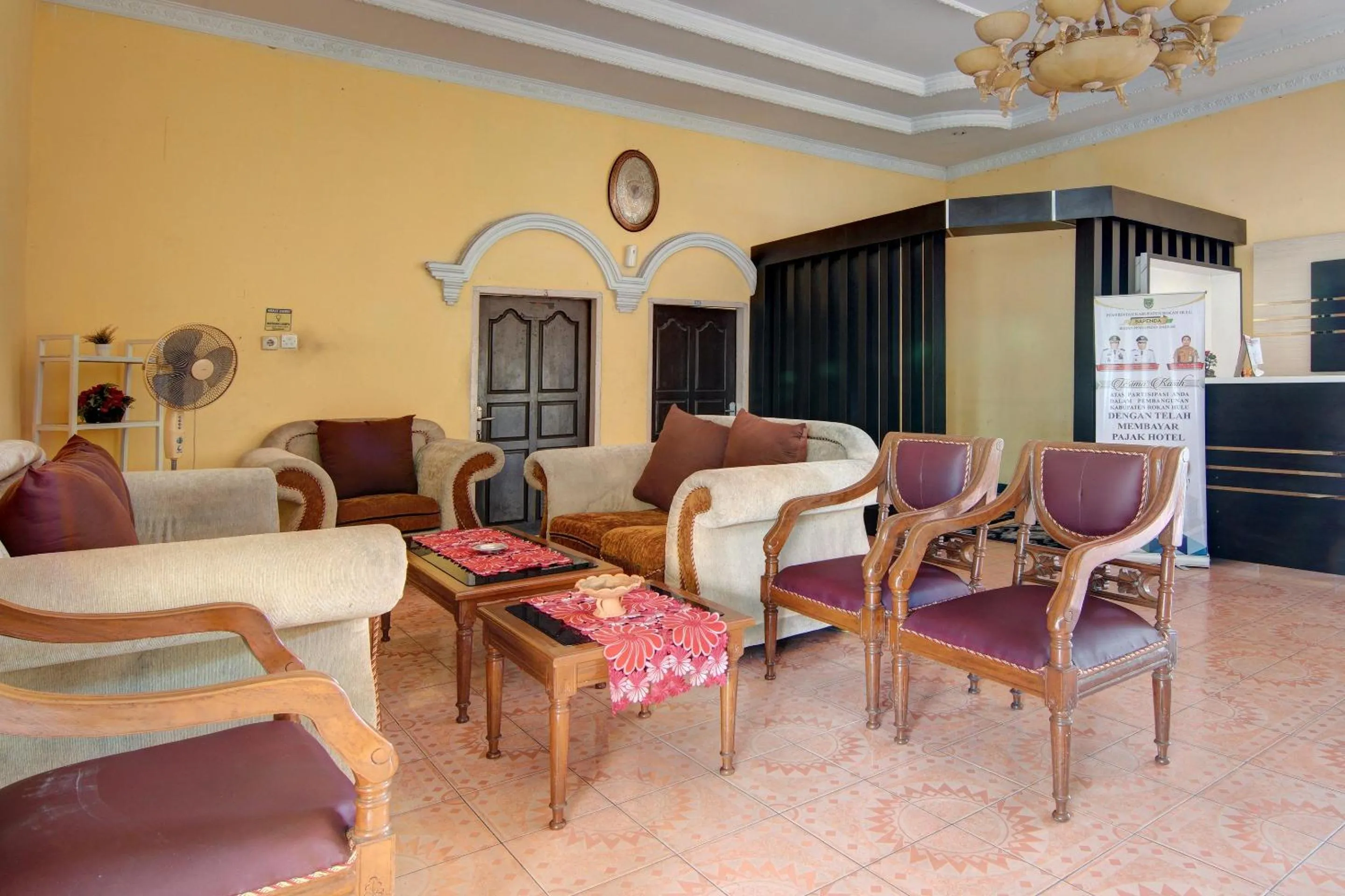 Lobby or reception in OYO 92497 Penginapan Pasir Indah SyariahNearMonument Park City Sand Pengaraian