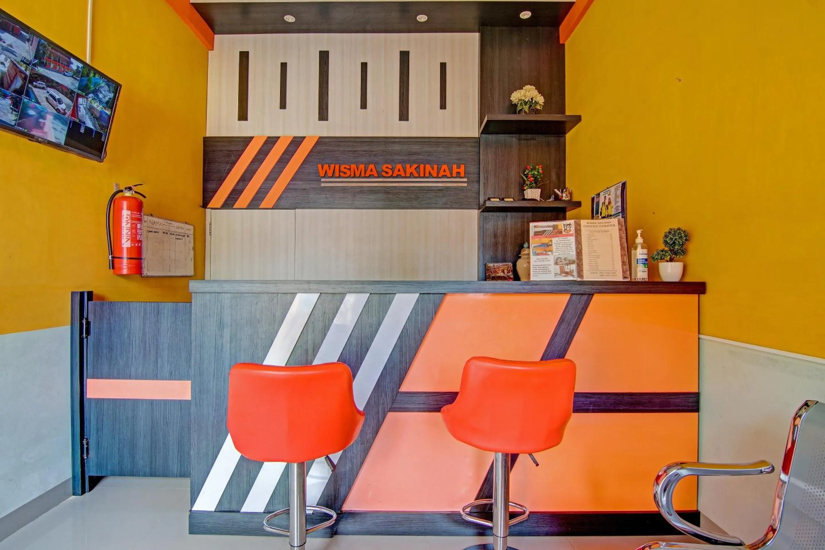 Lobby or reception in OYO 92501 Wisma Sakinah Syariah