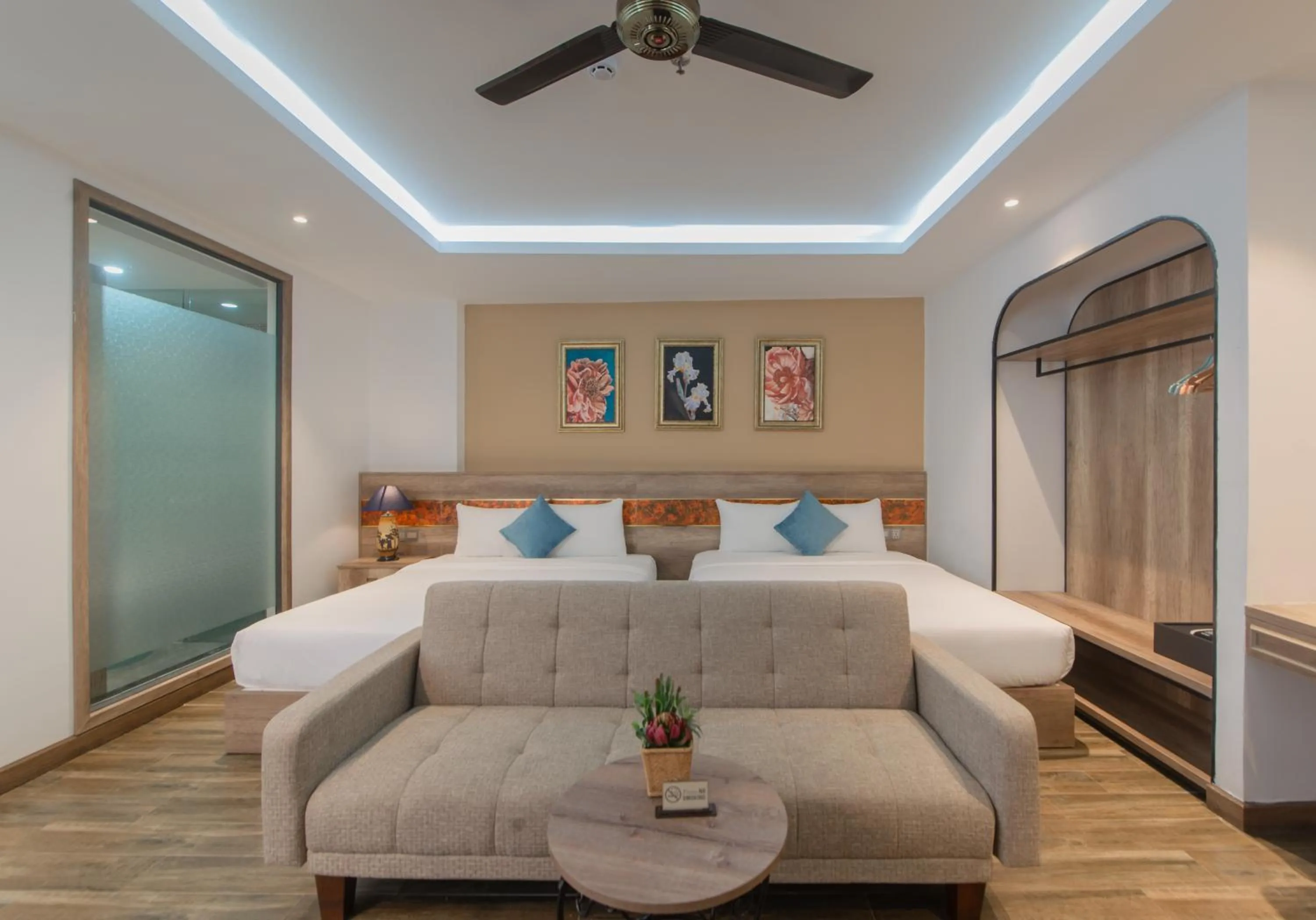 Bed in Aaron Boutique Hotel