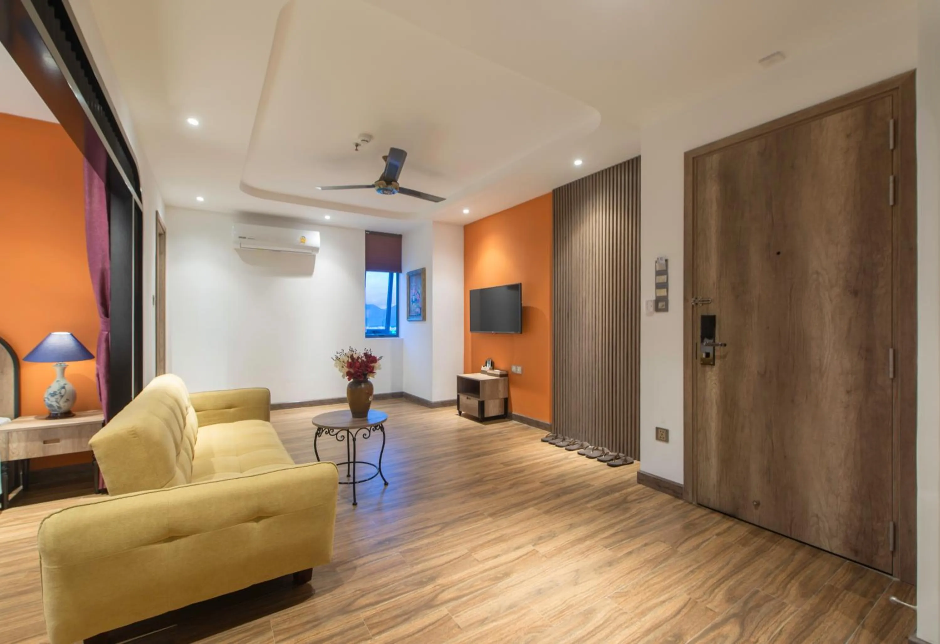 Communal lounge/ TV room in Aaron Boutique Hotel