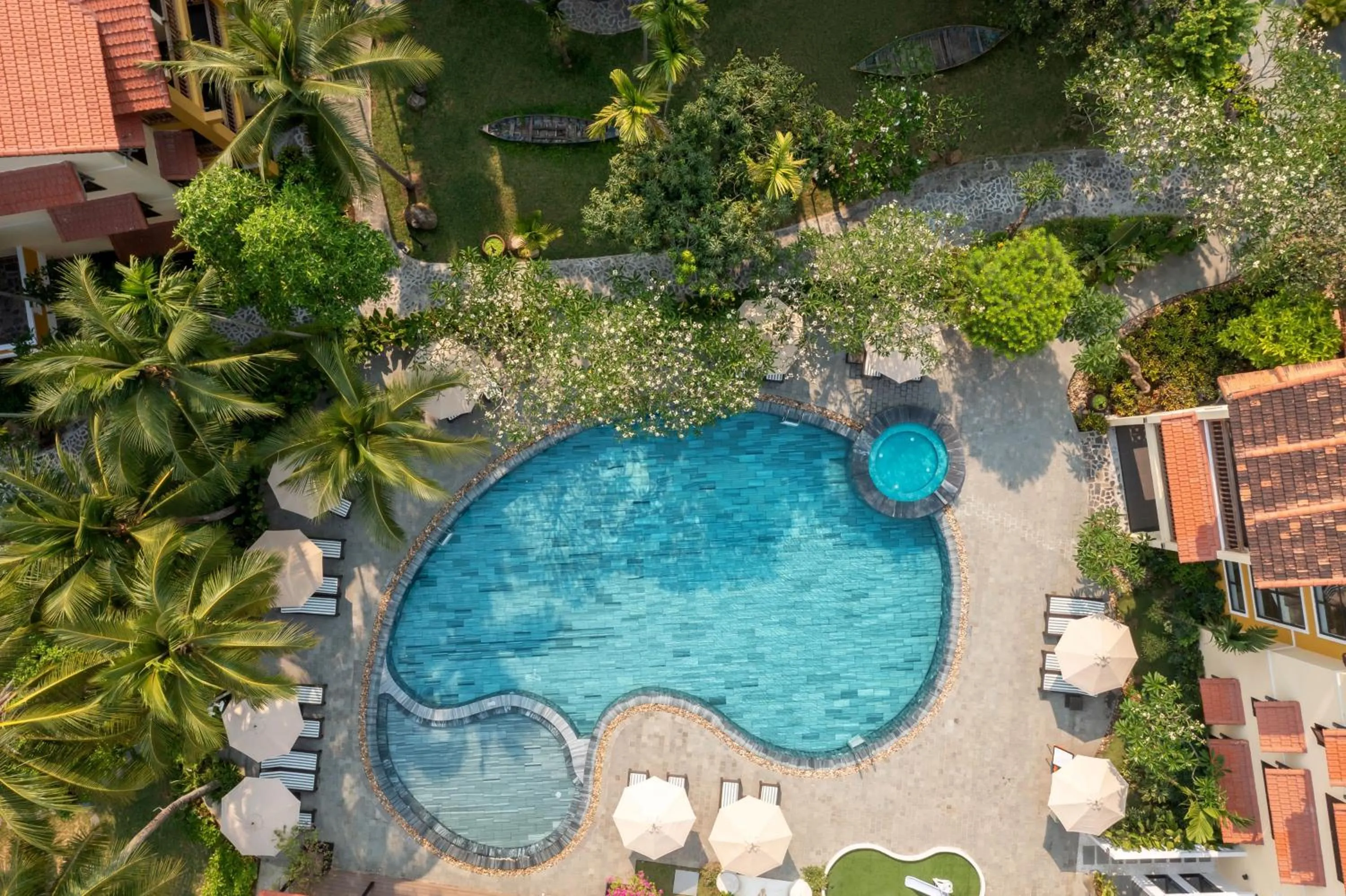 Garden in Anmira Resort & Spa Hoi An by The Unlimited Collection, Managed by the Ascott