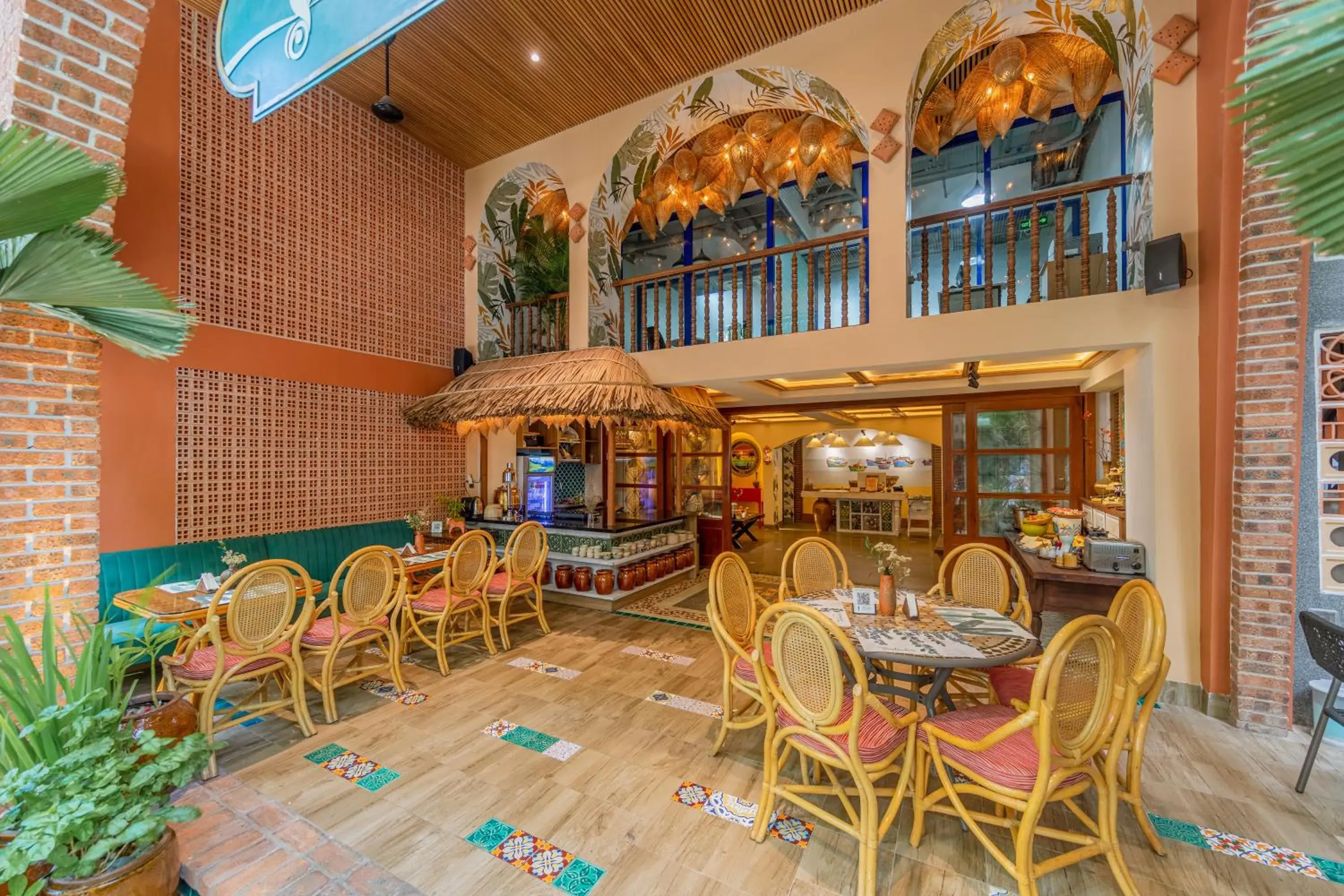 Restaurant/places to eat in Seahorse Signature Danang Hotel by Haviland Restaurant/places to eat in Seahorse Signature Danang Hotel by Haviland