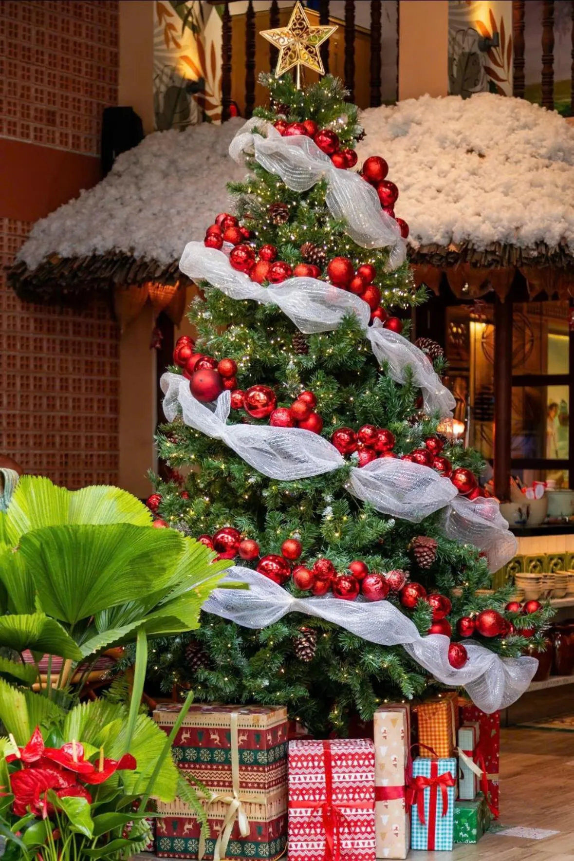 Decorative detail in Seahorse Signature Danang Hotel by Haviland