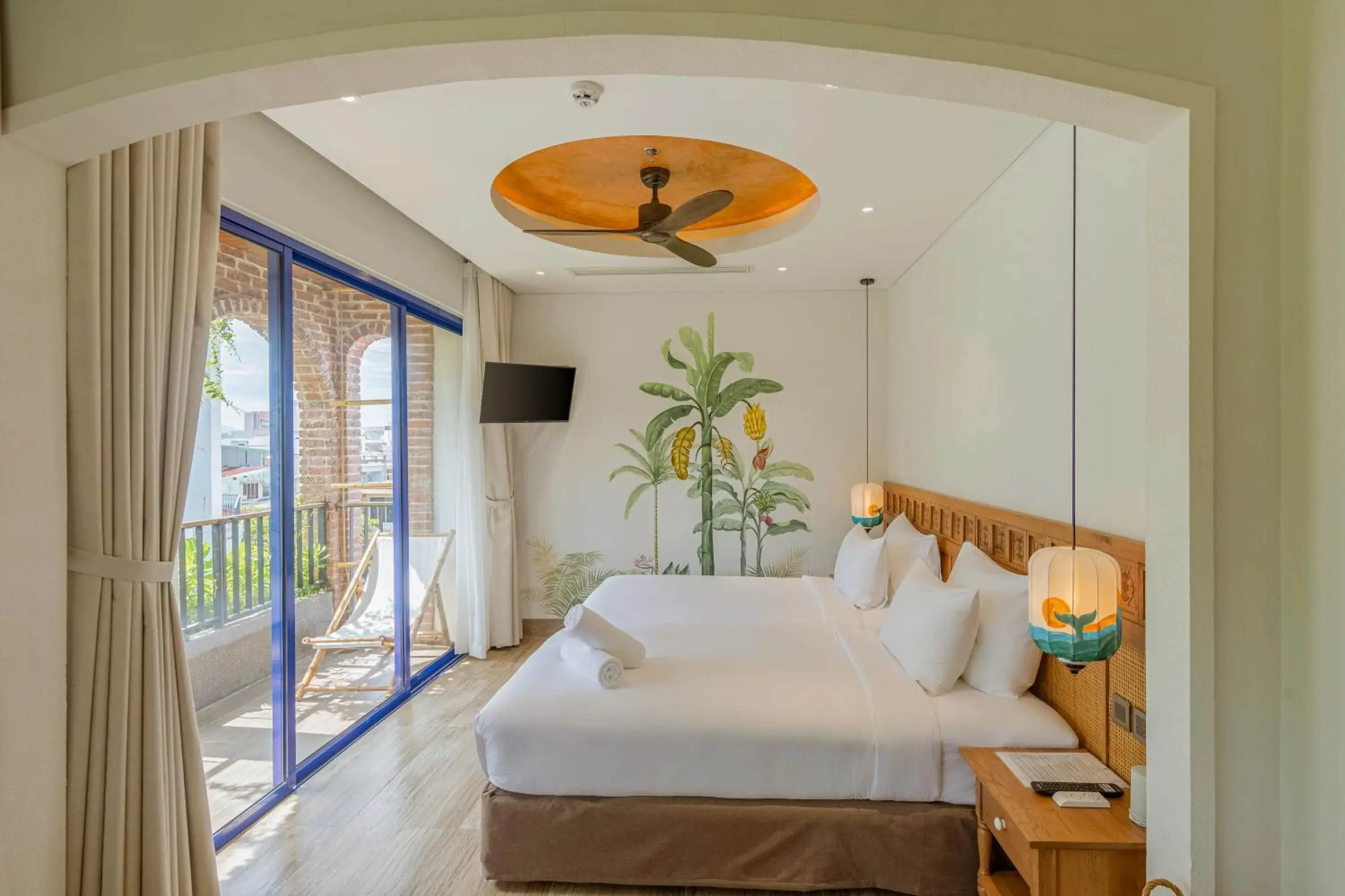 Bed in Seahorse Signature Danang Hotel by Haviland Bed in Seahorse Signature Danang Hotel by Haviland