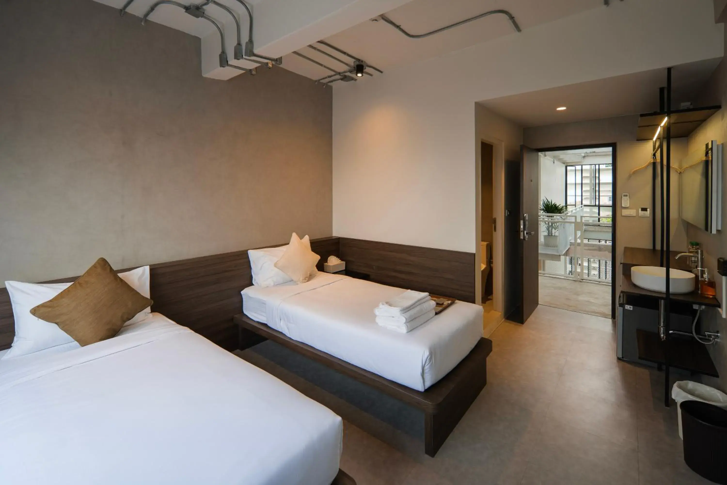 Standard Twin Room in C'HOUSE Bangkok Standard Twin Room in C'HOUSE Bangkok