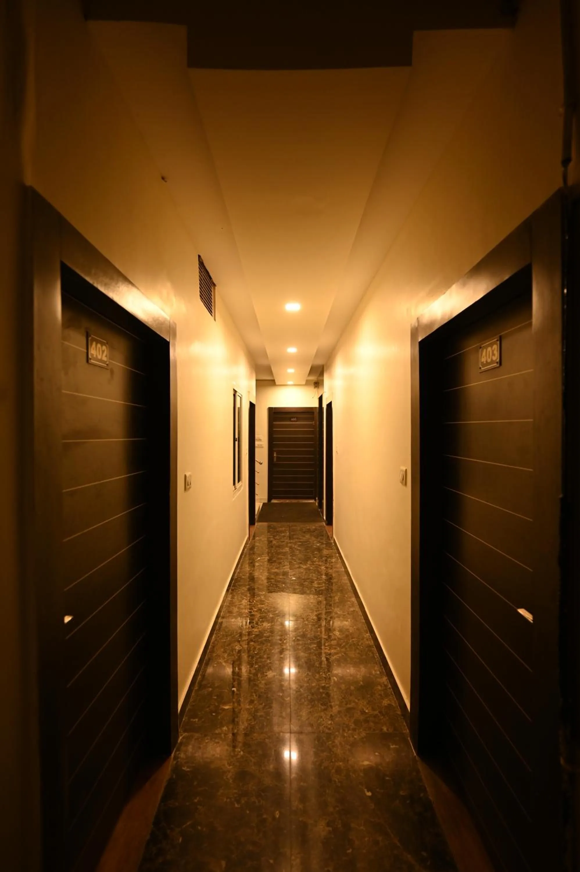 Hotel Vrindavan Palace