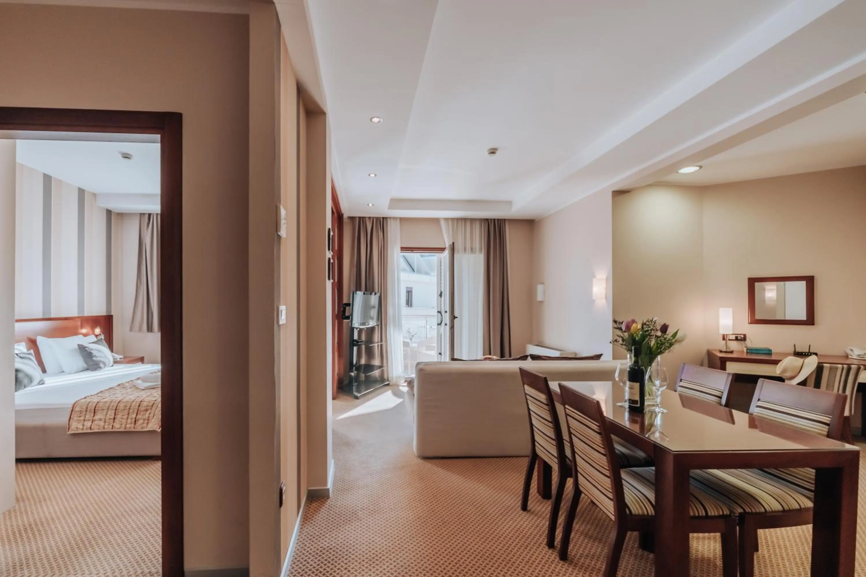 Living room, Bed in Apartments Del Mar