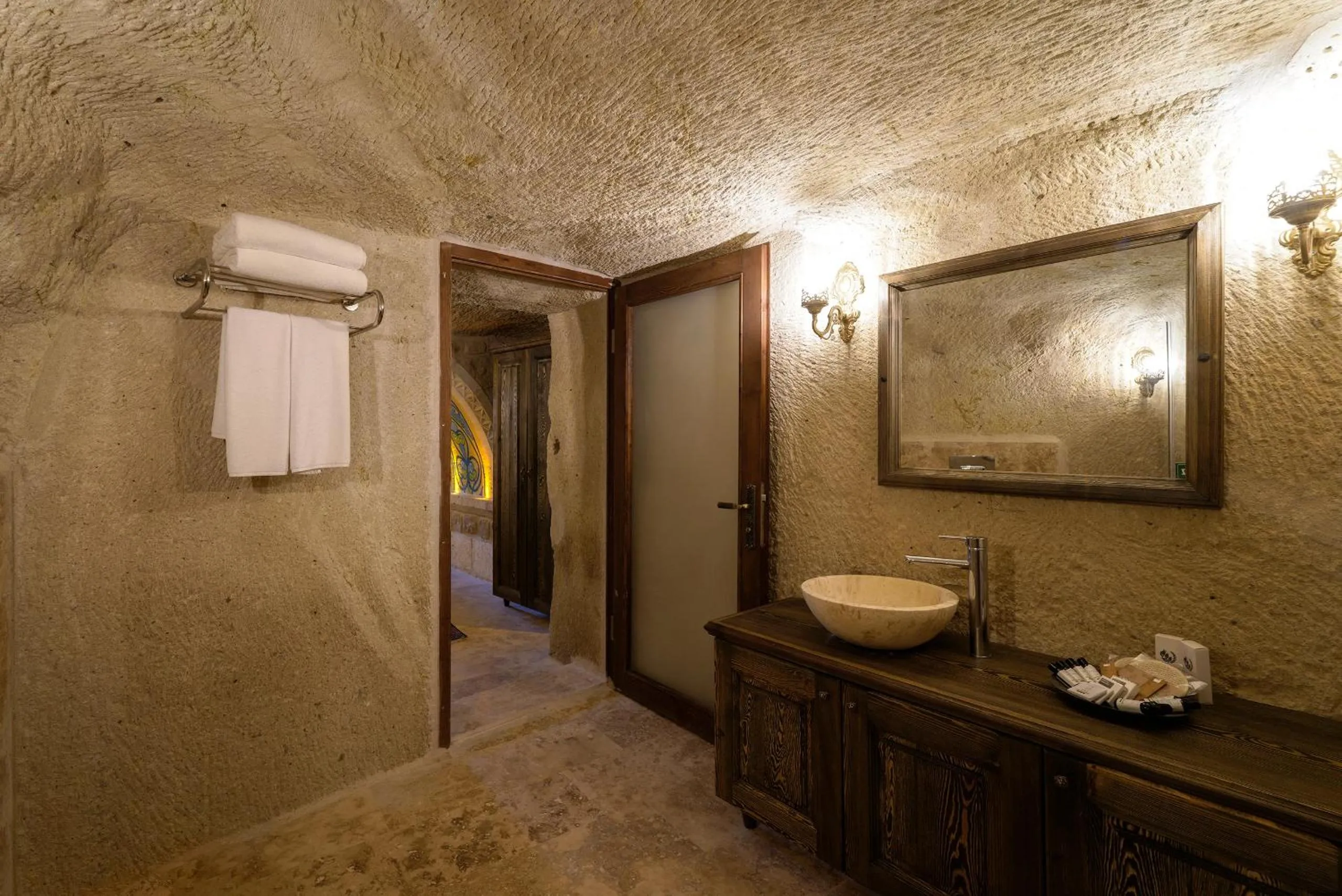 Bathroom in Doctor's Cave Cappadocia