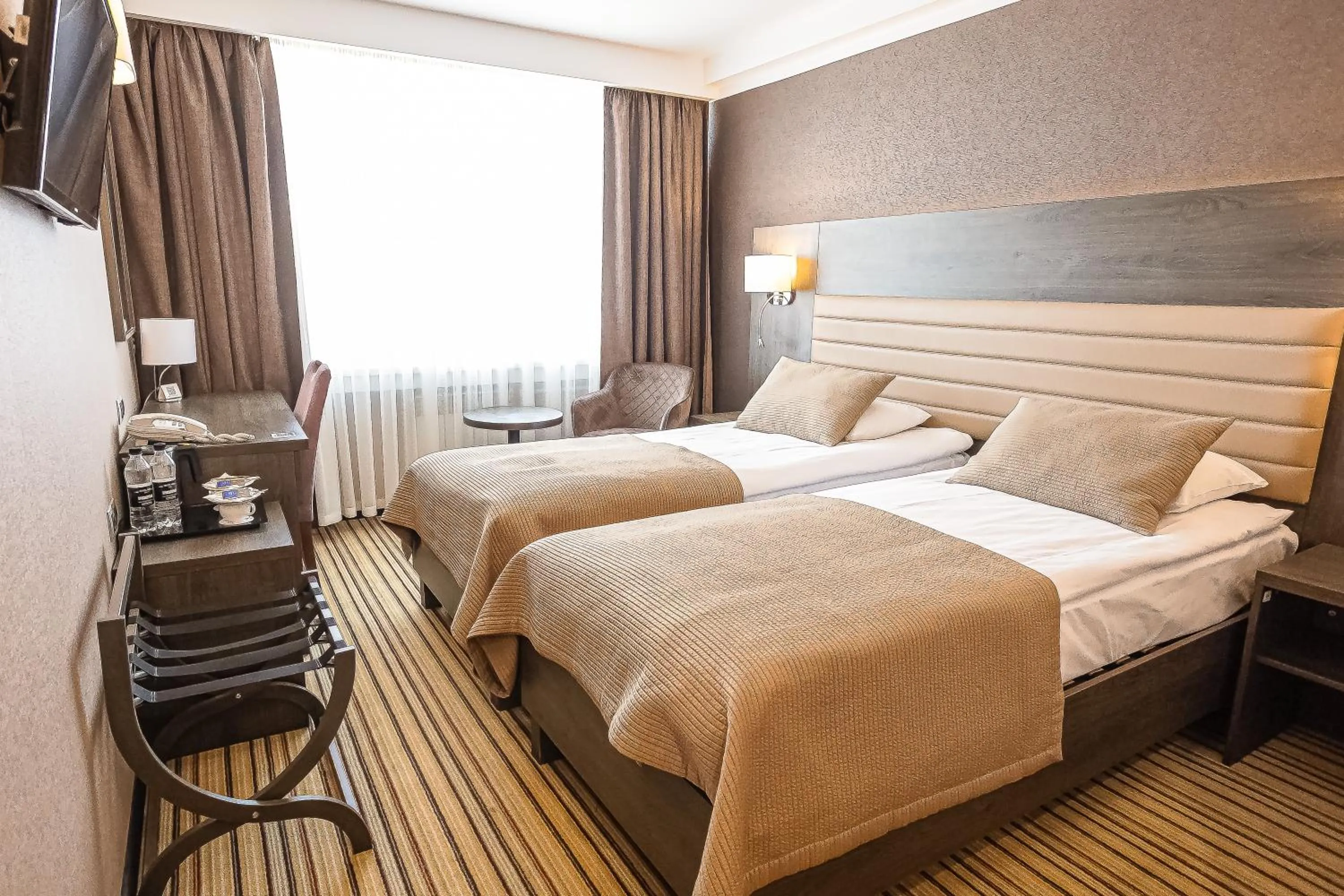 Photo of the whole room, Bed in Premier Hotel Rus