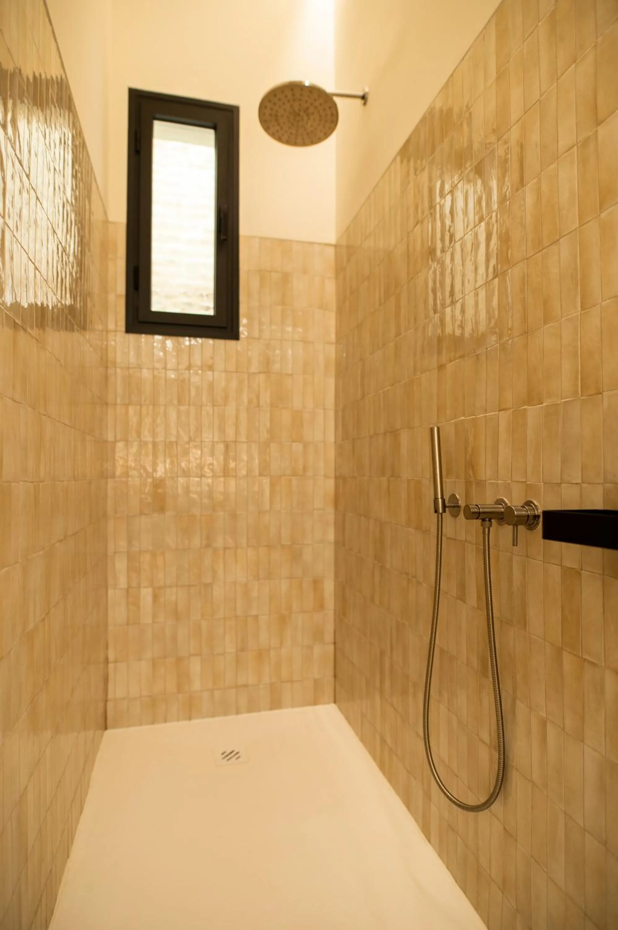 Shower in Legado Magdalena Hotel