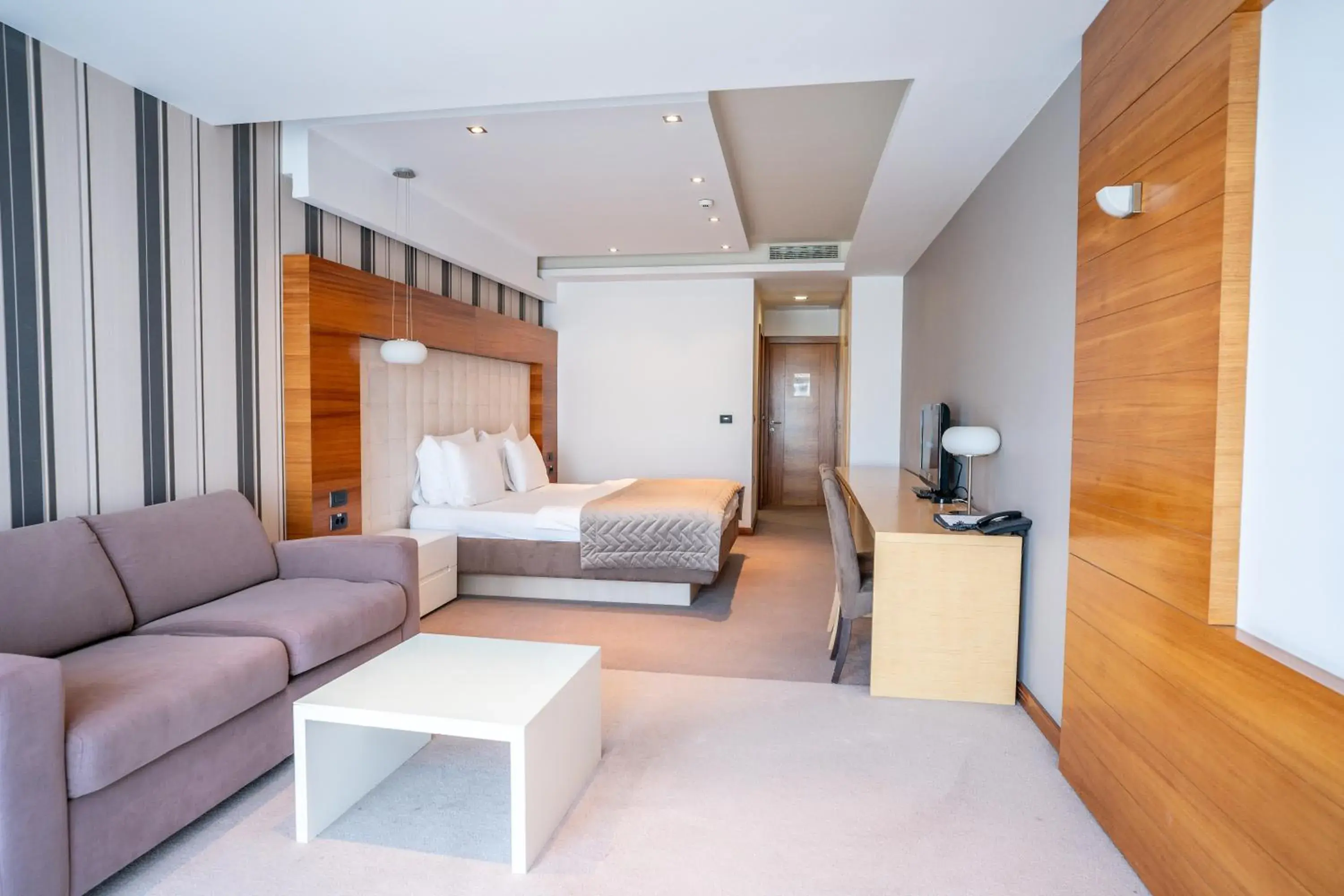 Bed in Garni Hotel Centar Bed in Garni Hotel Centar