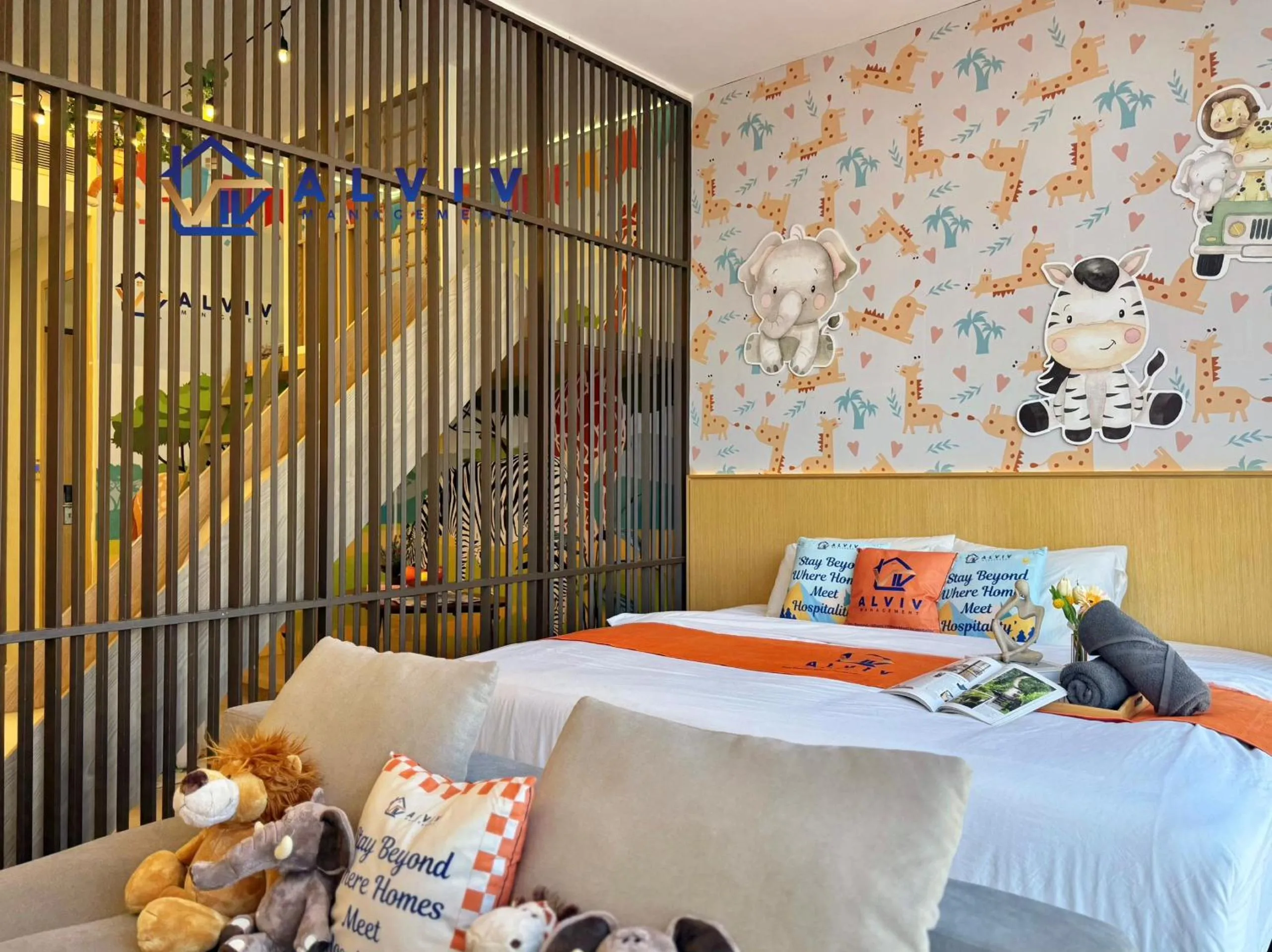 Bed in Alviv 99 Suites I Family Suite I 4-7 pax I 5minsMelakaCruise I JonkerSt