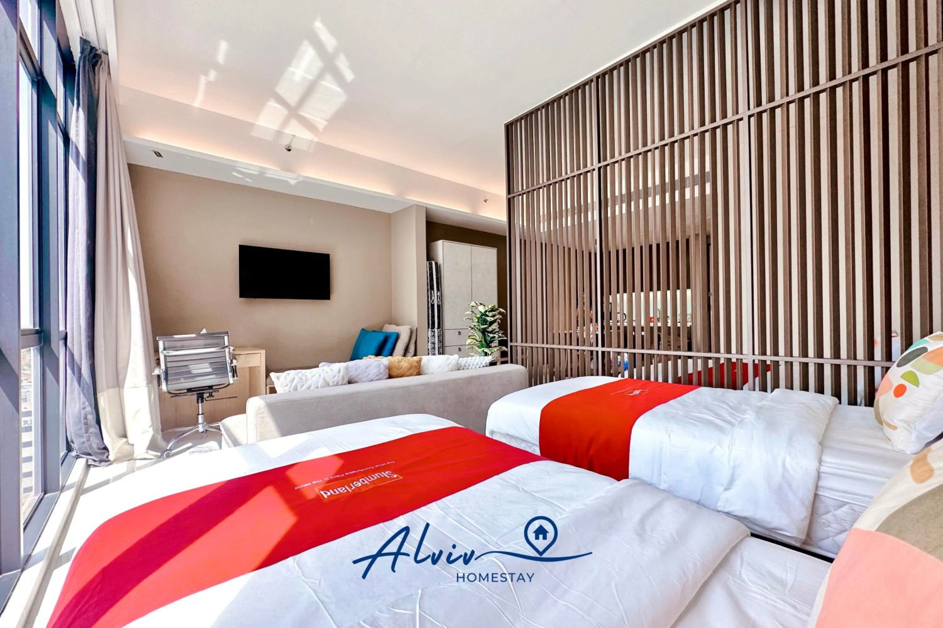 Bed in Alviv 99 Suites I Family Suite I 4-7 pax I 5minsMelakaCruise I JonkerSt