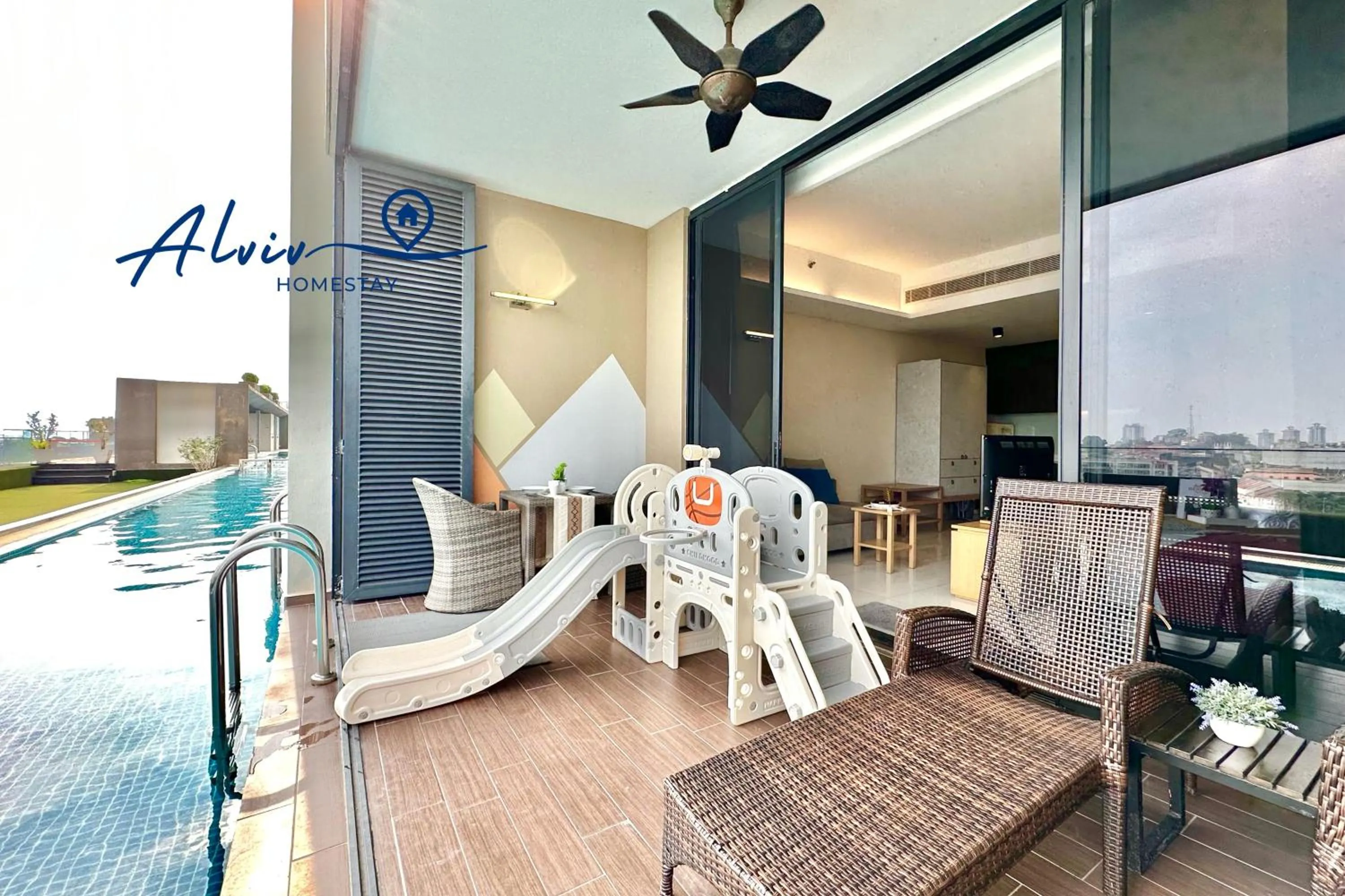 Pool view in Alviv 99 Suites I Family Suite I 4-7 pax I 5minsMelakaCruise I JonkerSt