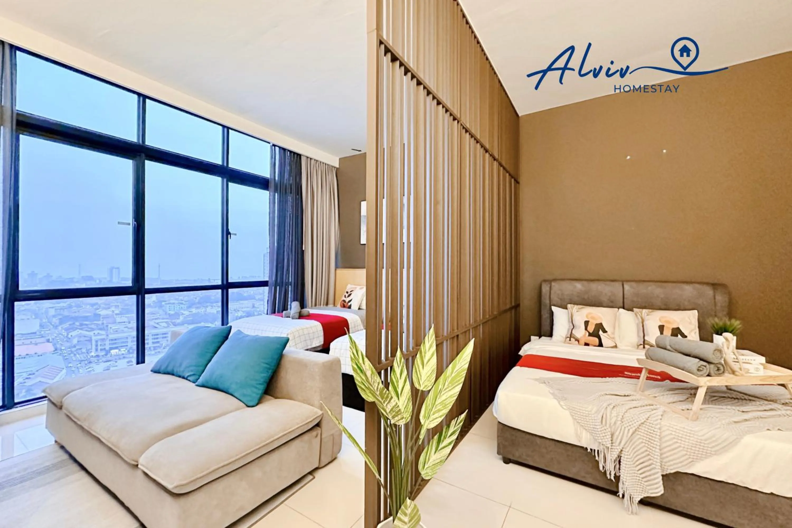 Bed in Alviv 99 Suites I Family Suite I 4-7 pax I 5minsMelakaCruise I JonkerSt