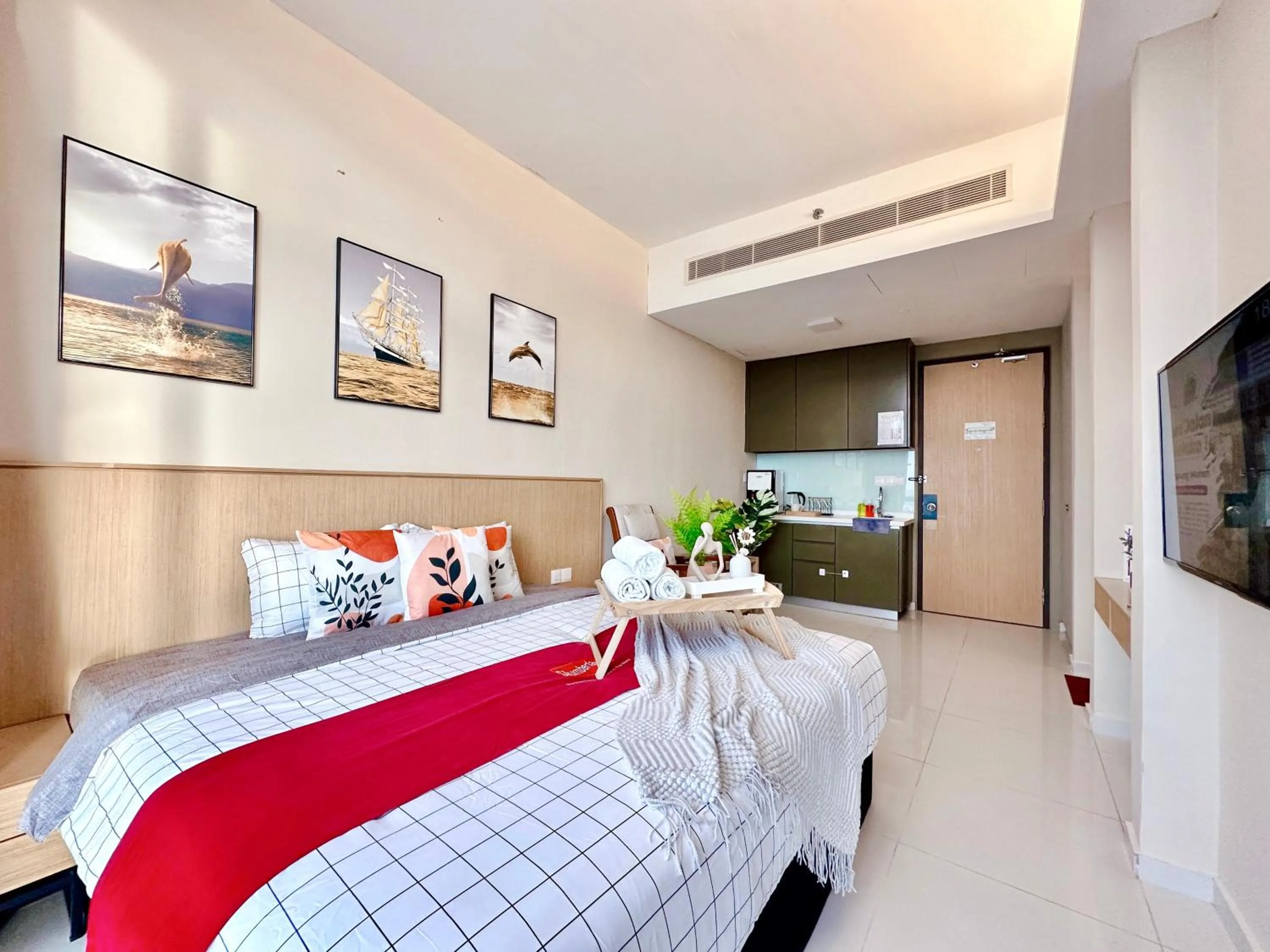 Bed in Alviv 99 Suites I Family Suite I 4-7 pax I 5minsMelakaCruise I JonkerSt