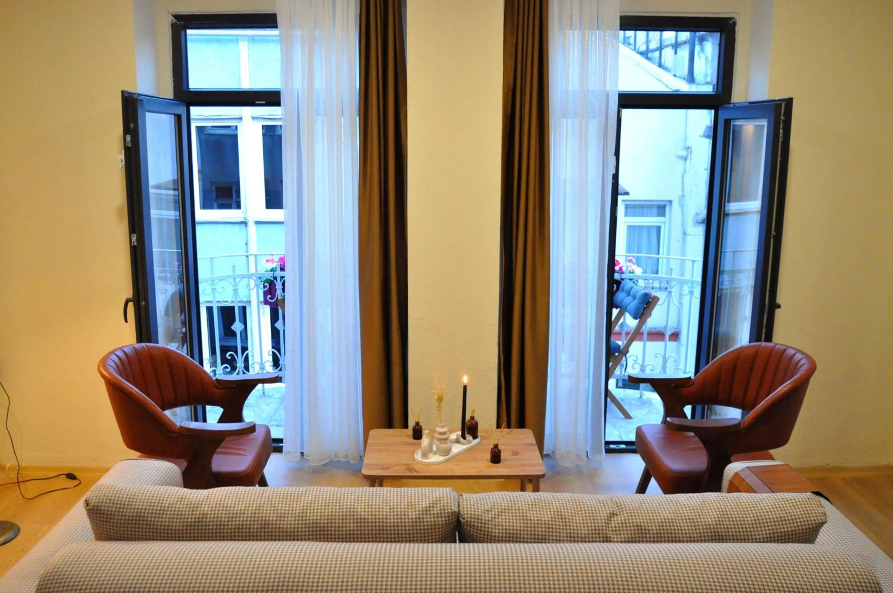 Balcony/Terrace in Golden Door Hotel