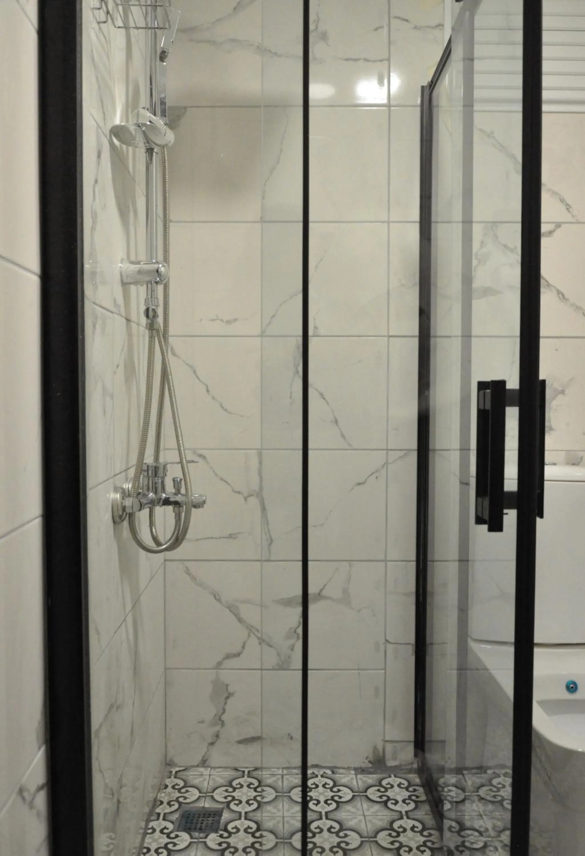 Shower in Golden Door Hotel