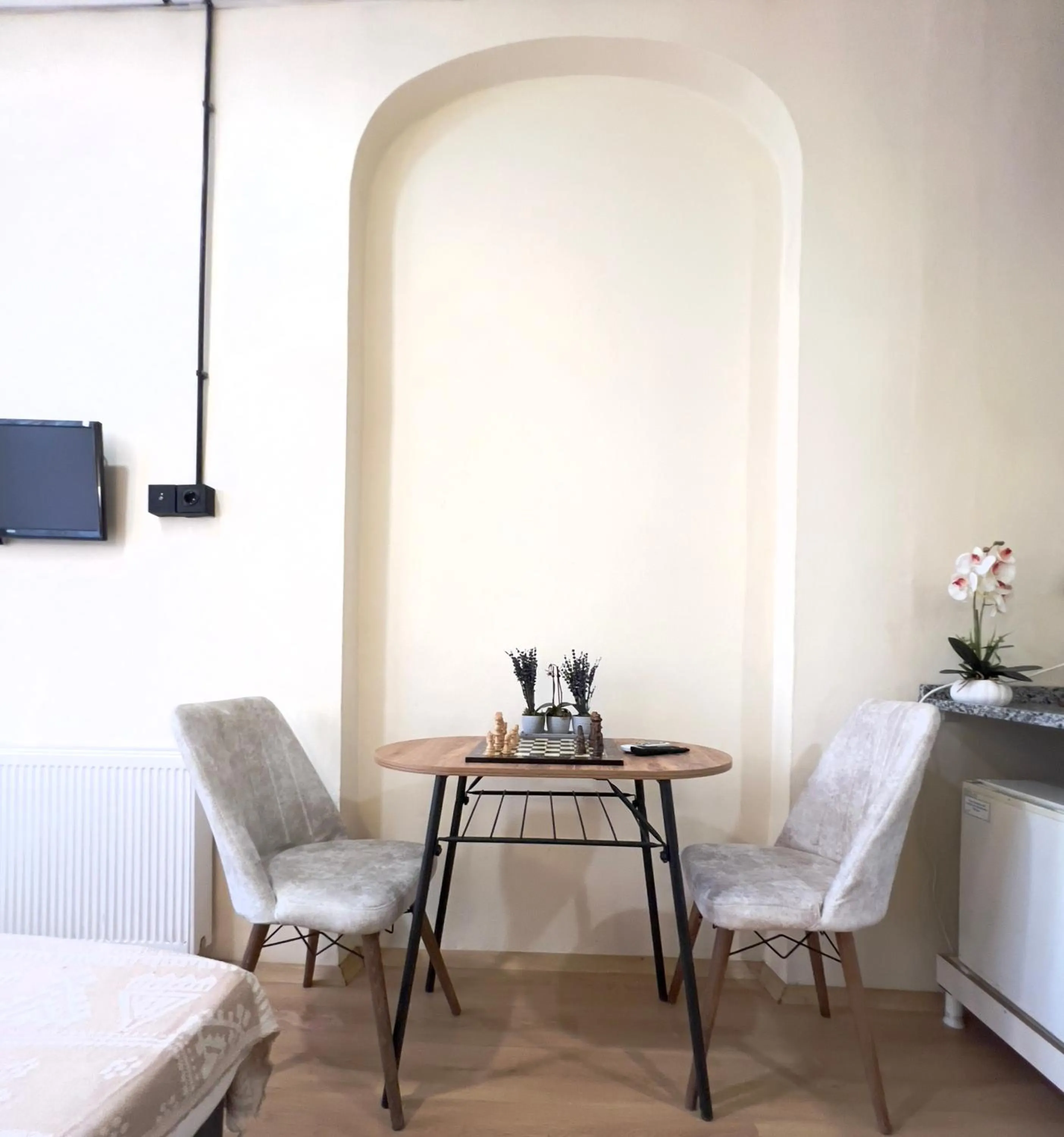 Seating area in Golden Door Hotel