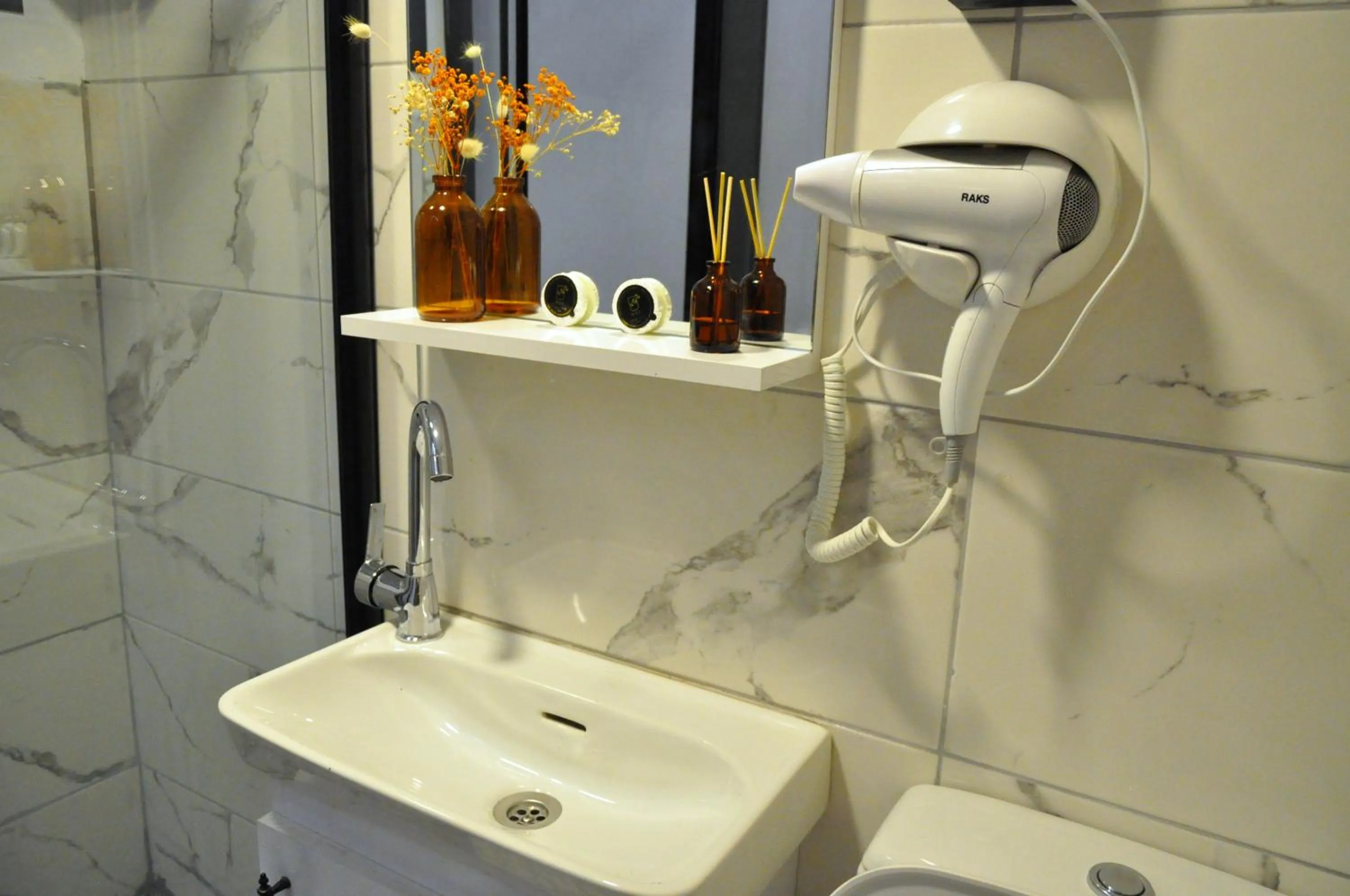 Bathroom in Golden Door Hotel