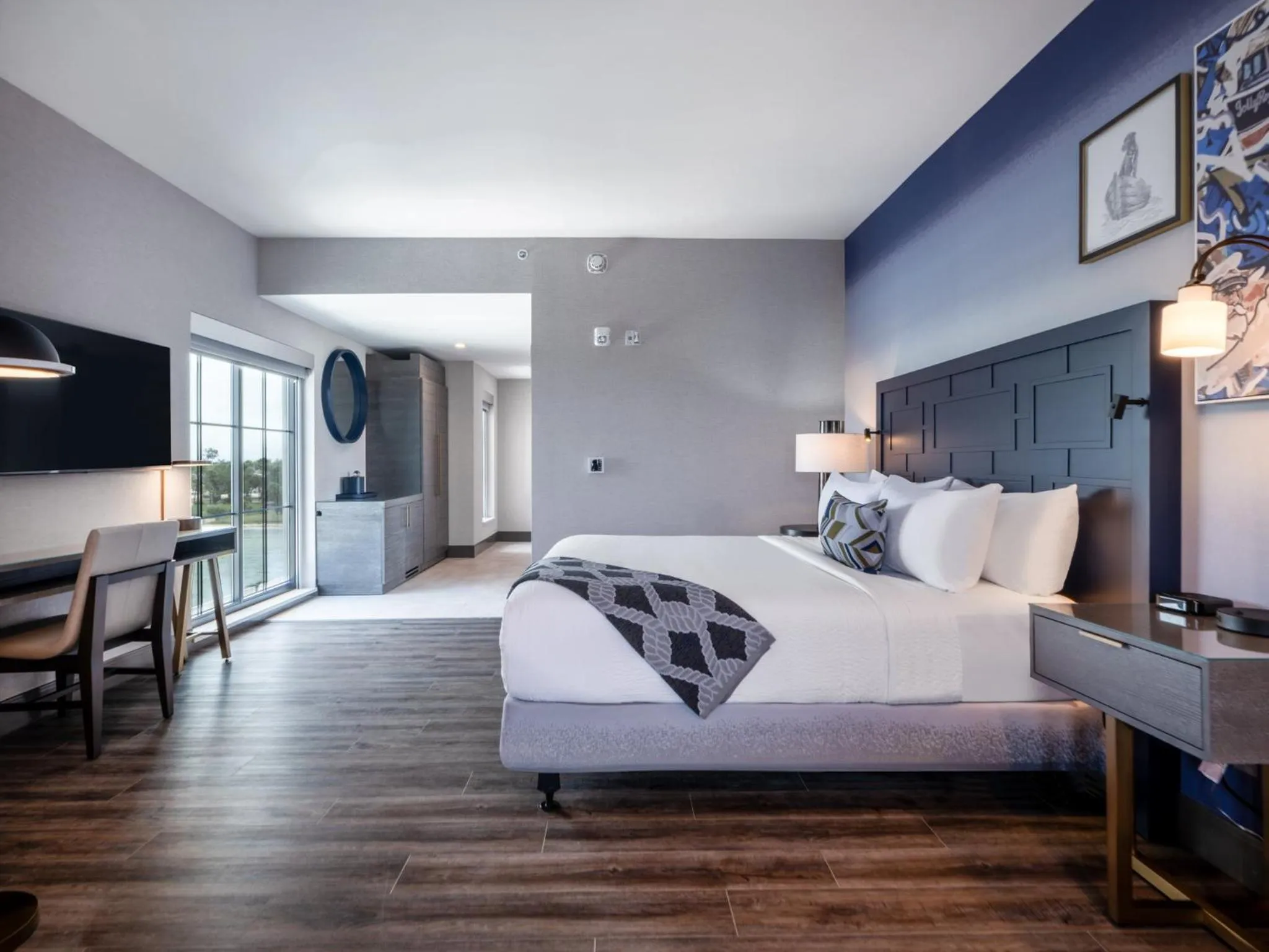 Photo of the whole room, Bed in Hotel Indigo - Panama City Marina by IHG