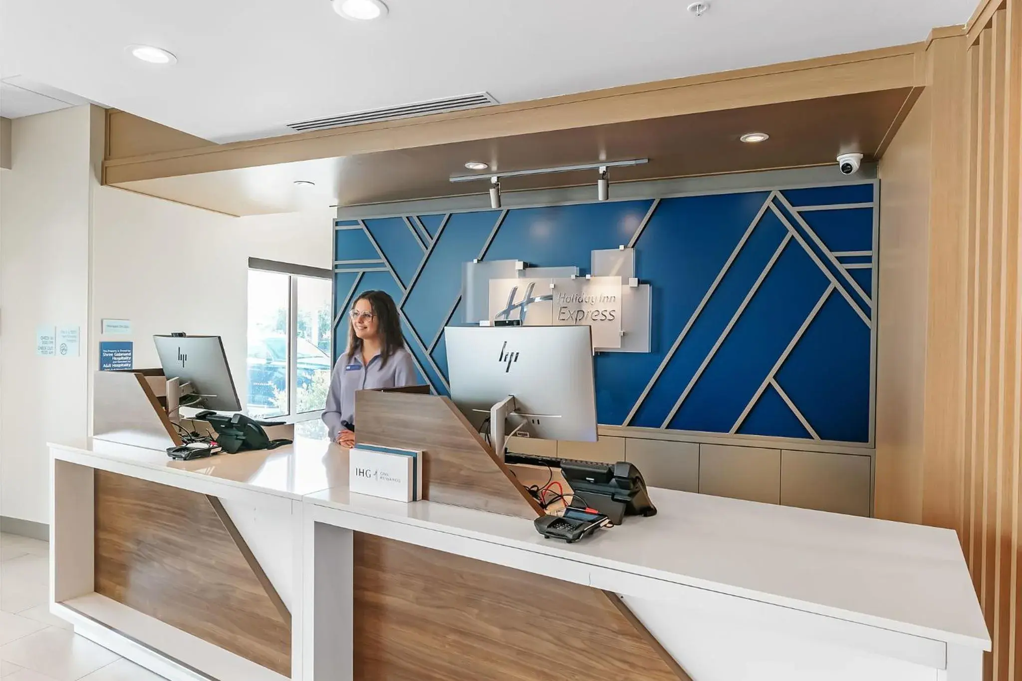 Lobby or reception in Holiday Inn Express and Suites - Nokomis - Sarasota South Lobby or reception in Holiday Inn Express and Suites - Nokomis - Sarasota South