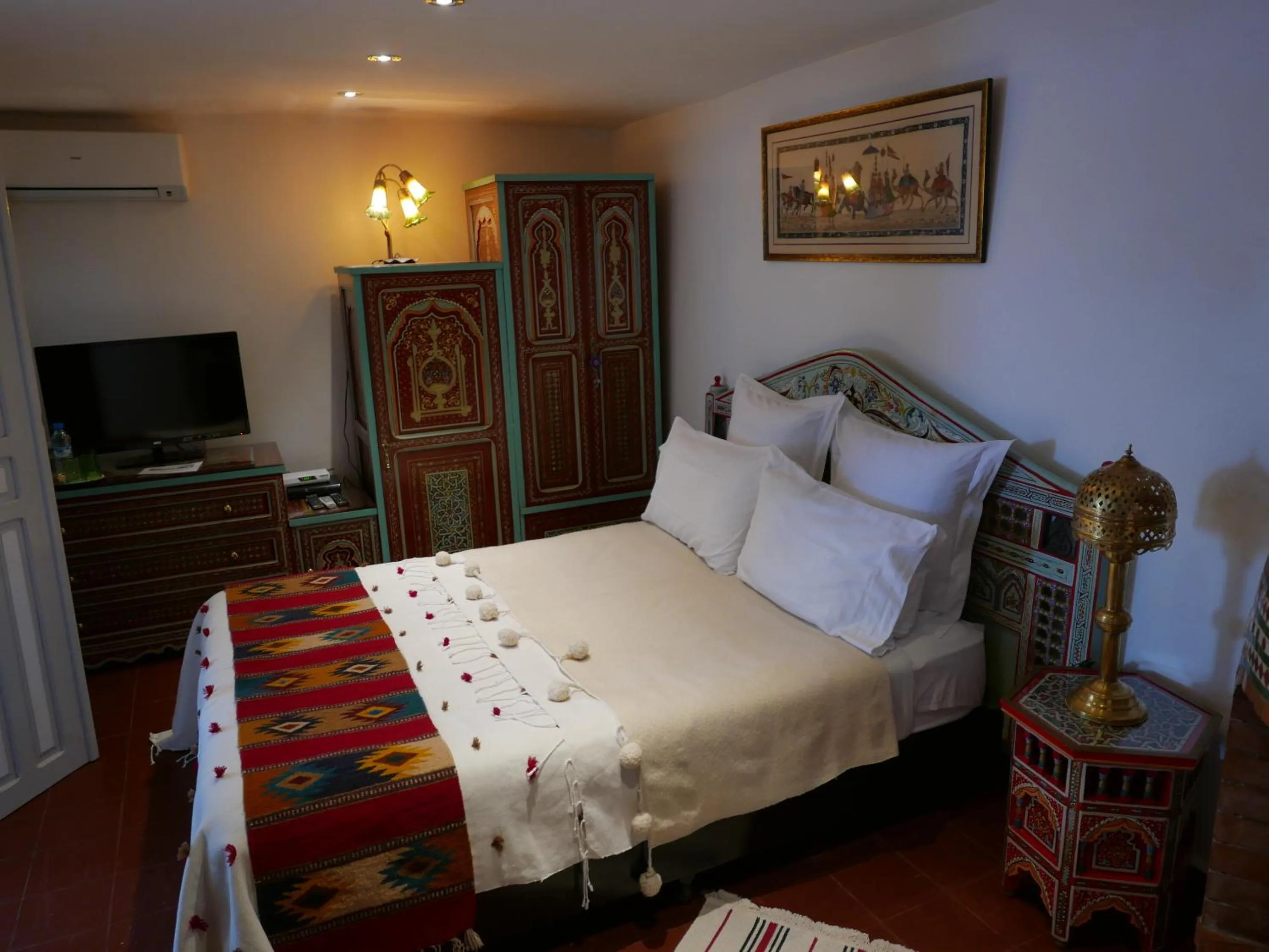 Photo of the whole room, Bed in Dar Sultan