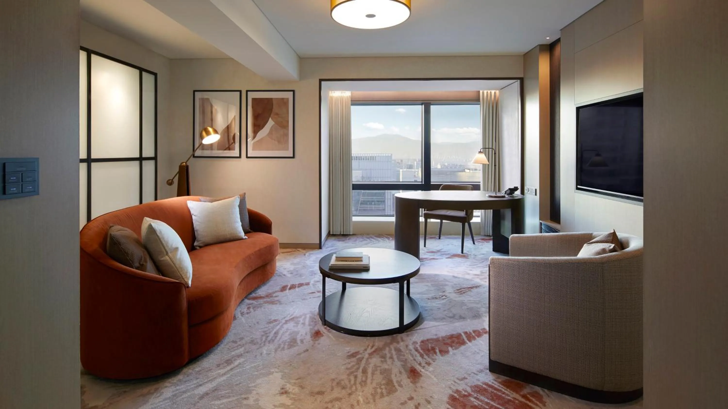 Photo of the whole room in Grand InterContinental Seoul Parnas by IHG