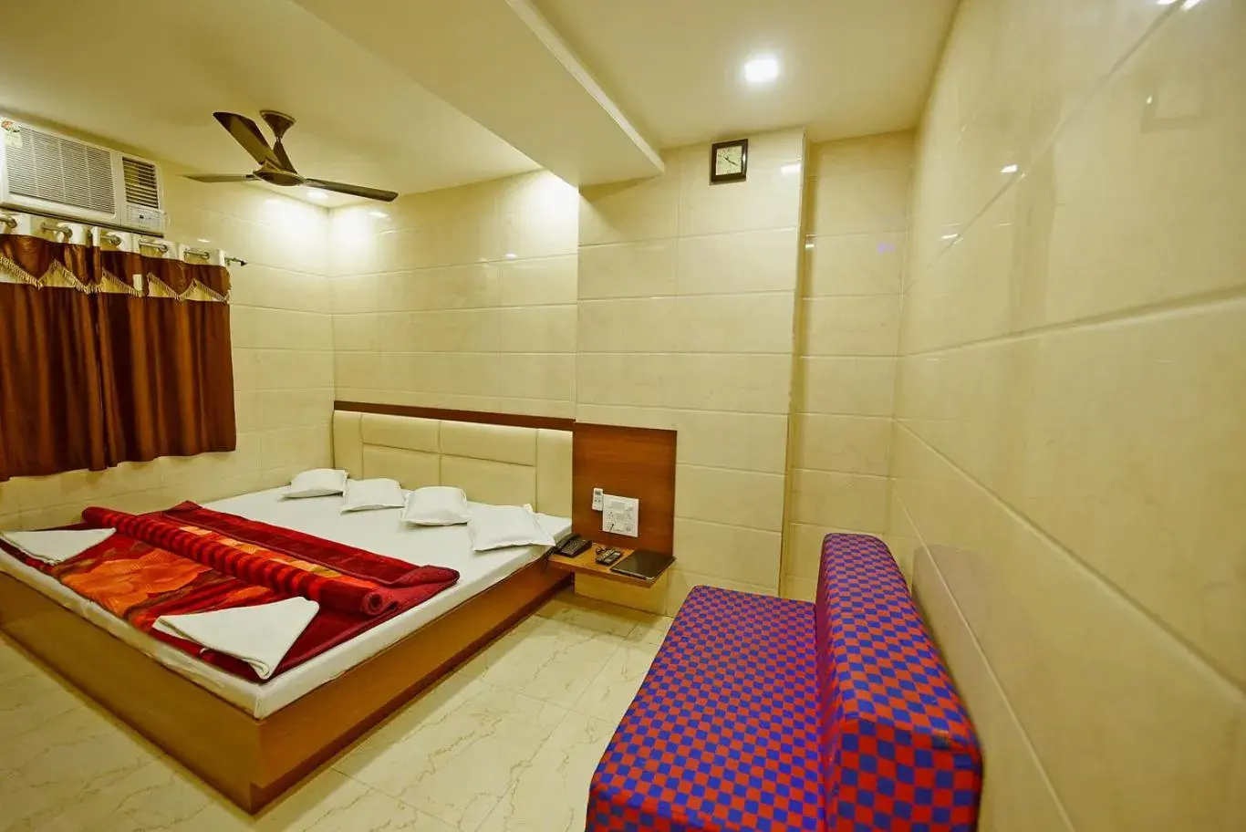 Bed in BABA GUEST HOUSE AJMER Bed in BABA GUEST HOUSE AJMER